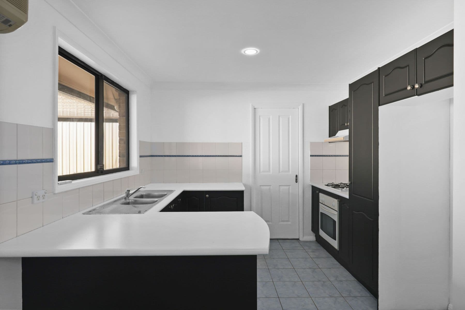 31 Coco Drive, Glenmore Park NSW 2745, Glenmore Park - Thumbnail 4