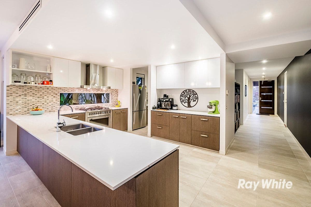 16 Worthington Boulevard, Pakenham VIC 3810, Pakenham - Thumbnail 2