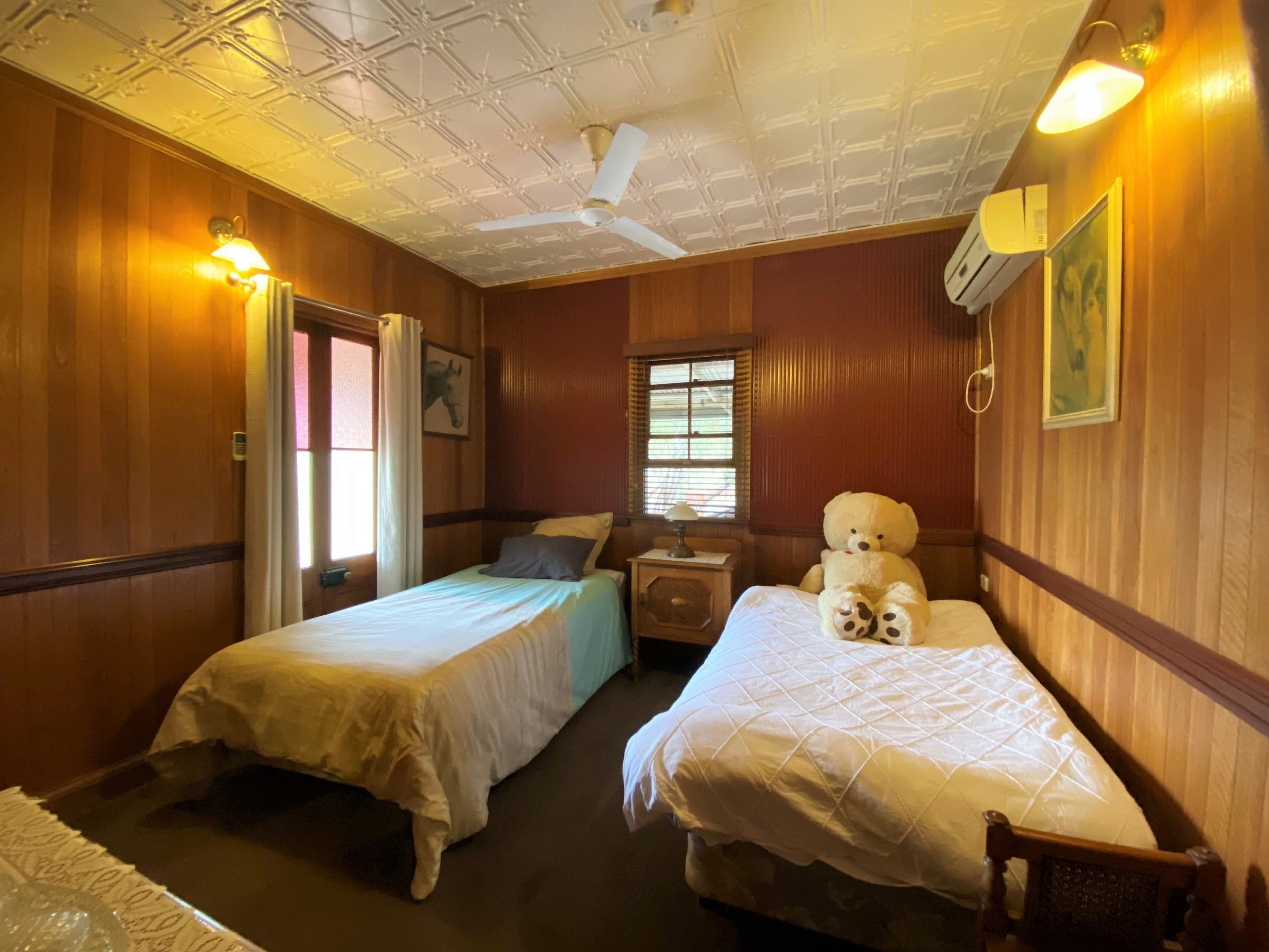 107 Falcon Street, LONGREACH QLD 4730, Longreach - Thumbnail 8