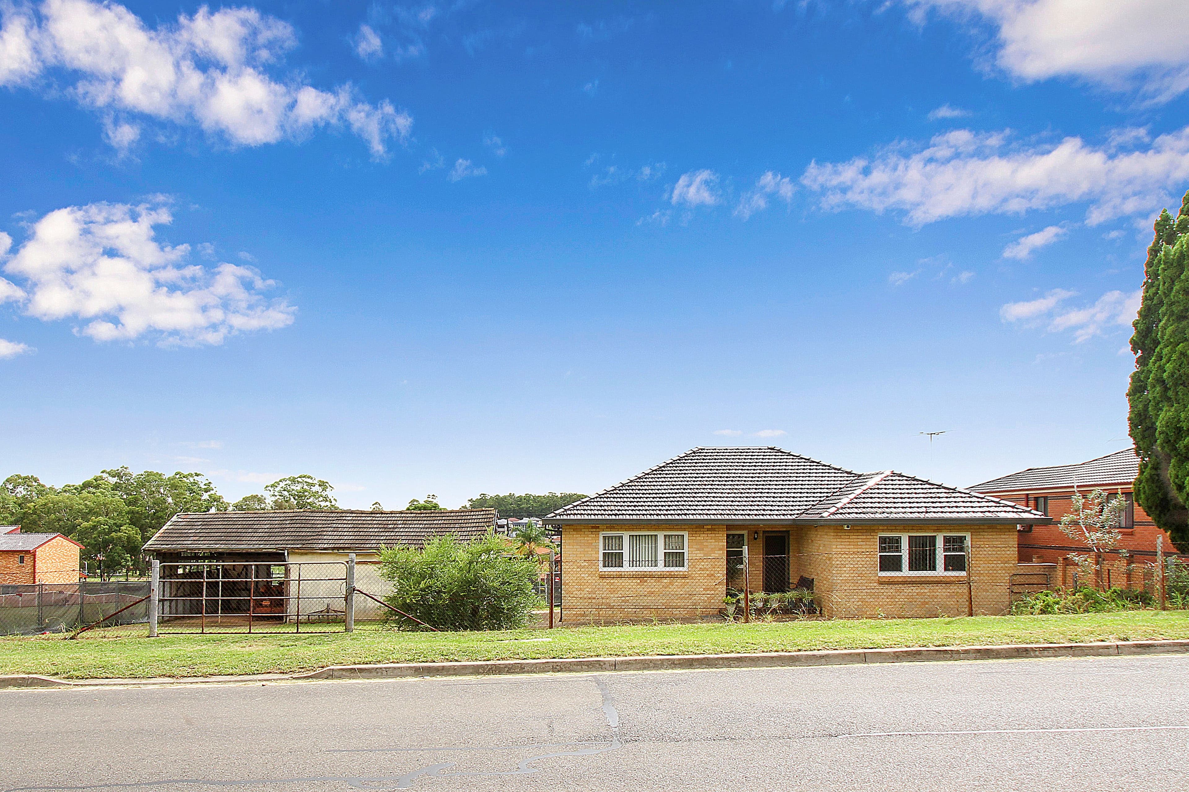 106 Bossley Road, Bossley Park - Thumbnail 3