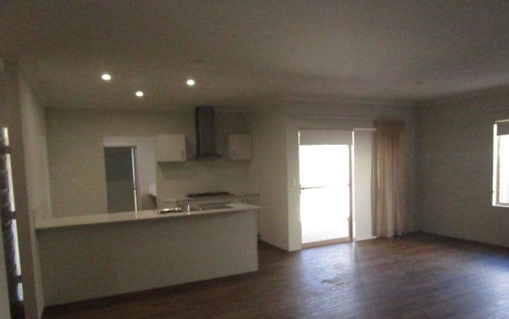 79 Clarke Street, South Bunbury WA 6230, South Bunbury - Thumbnail 4