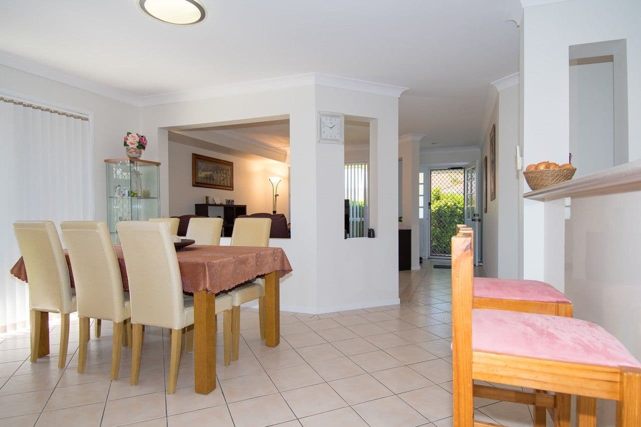 5 Dylan Street, Arundel QLD 4214, Arundel - Thumbnail 4