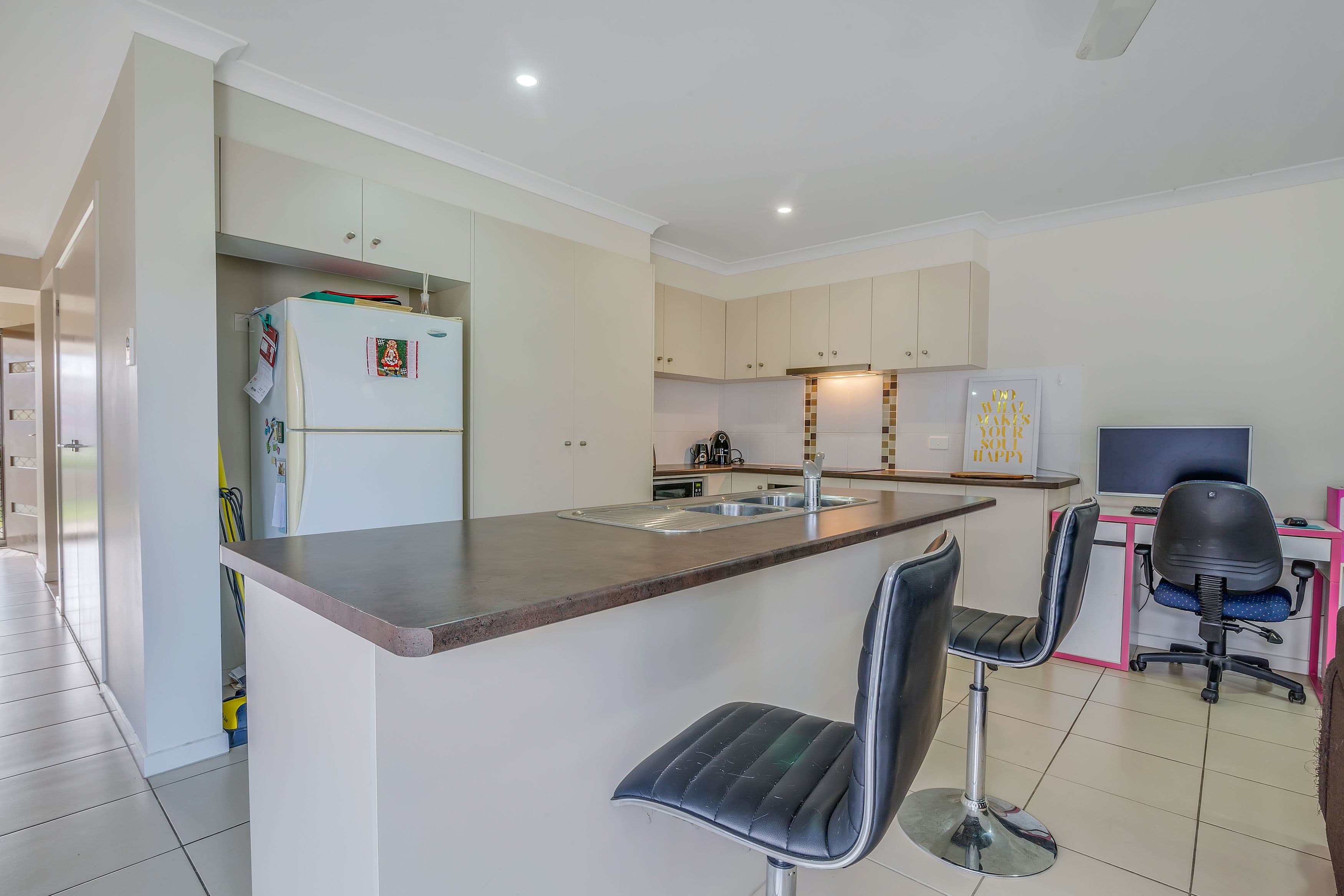 41 Coldstream Way, Holmview QLD 4207, Holmview - Thumbnail 3
