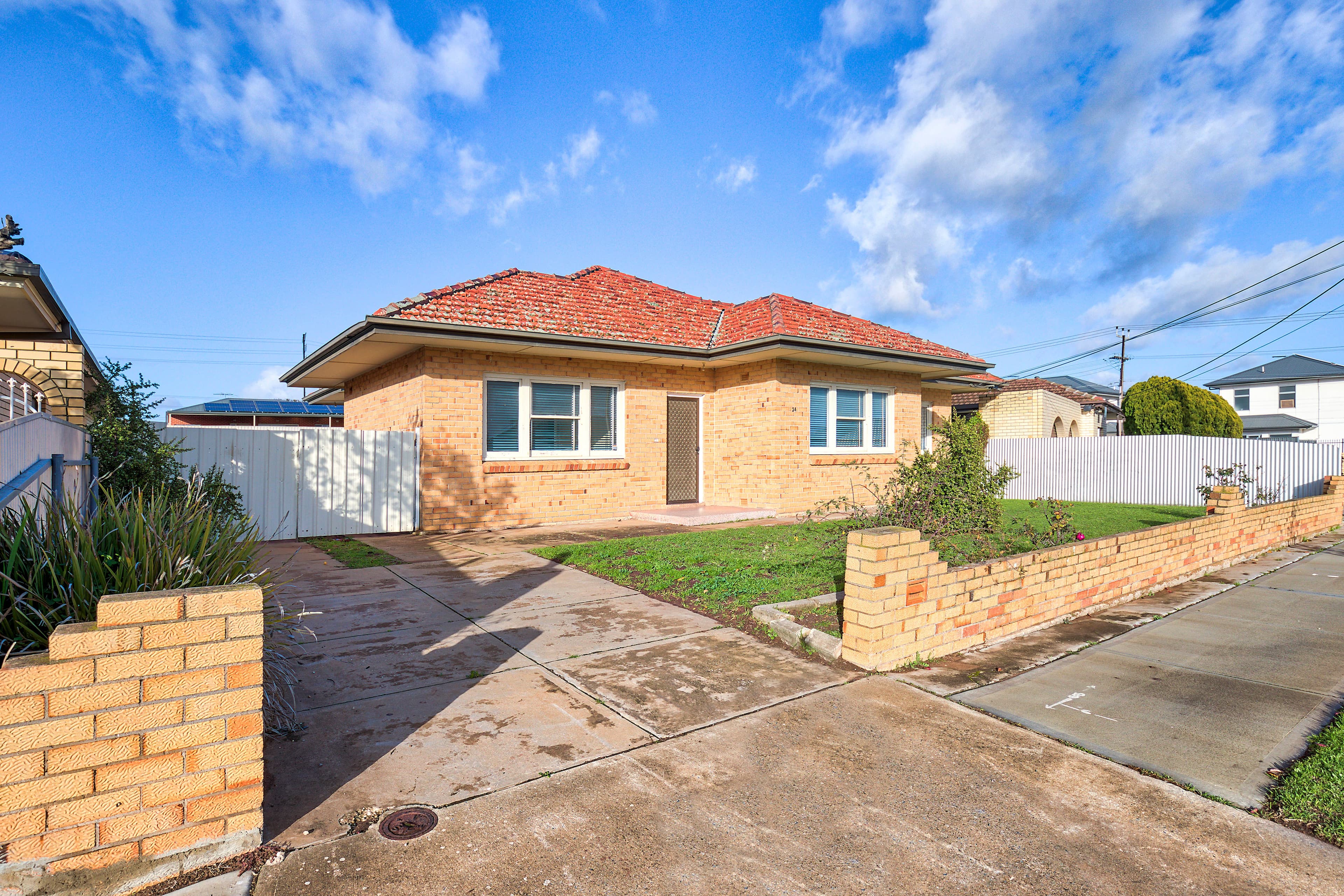 24 Airdrie Avenue, Seaton SA 5023, Seaton - Thumbnail 2