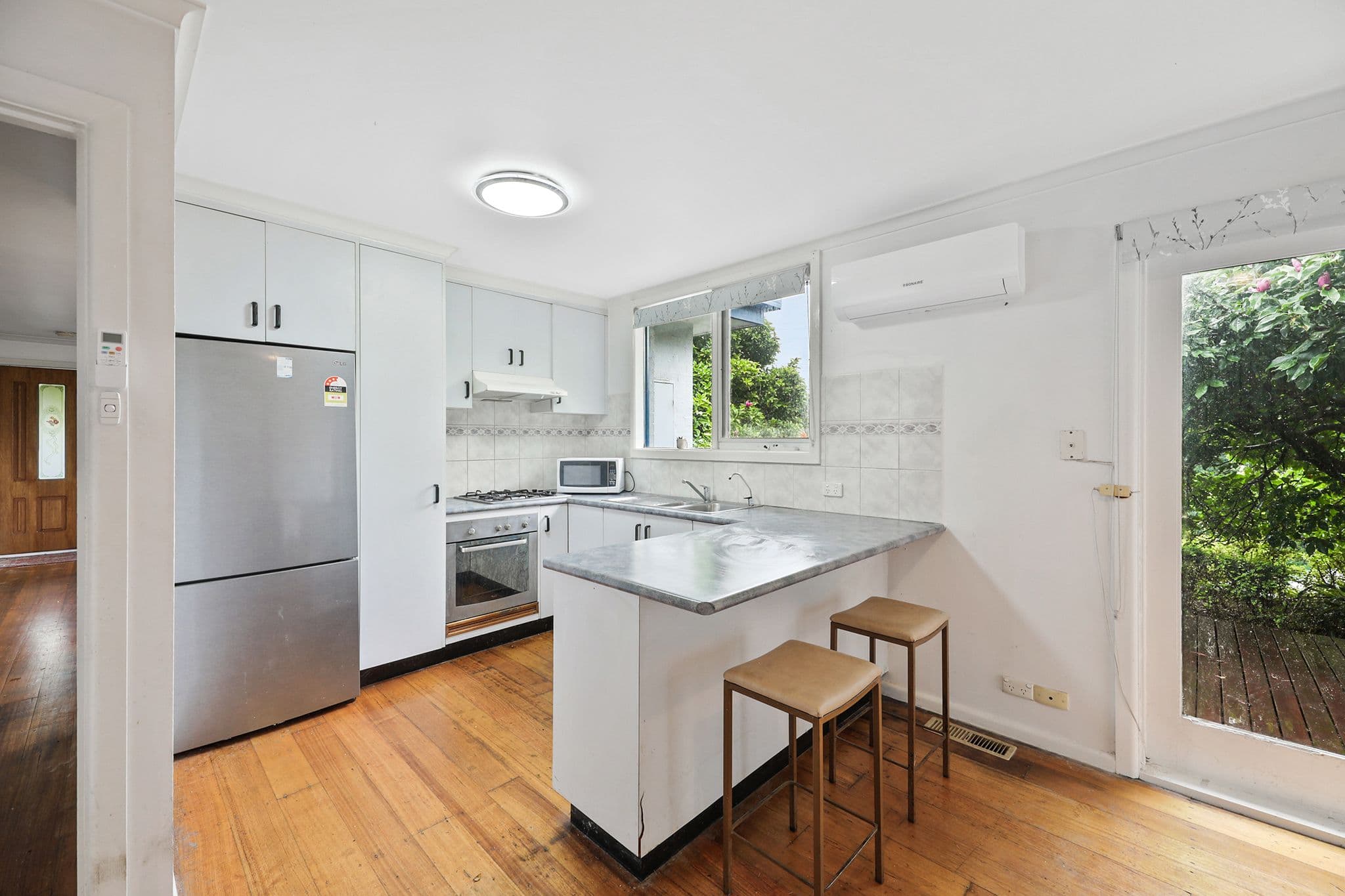 53 Buln Buln Road, Drouin VIC 3818, Drouin - Thumbnail 2