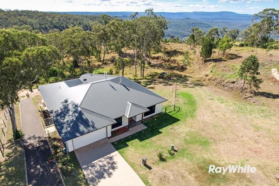 21 Piccadilly Court, Mount Lofty QLD 4350, Mount Lofty - Image 1