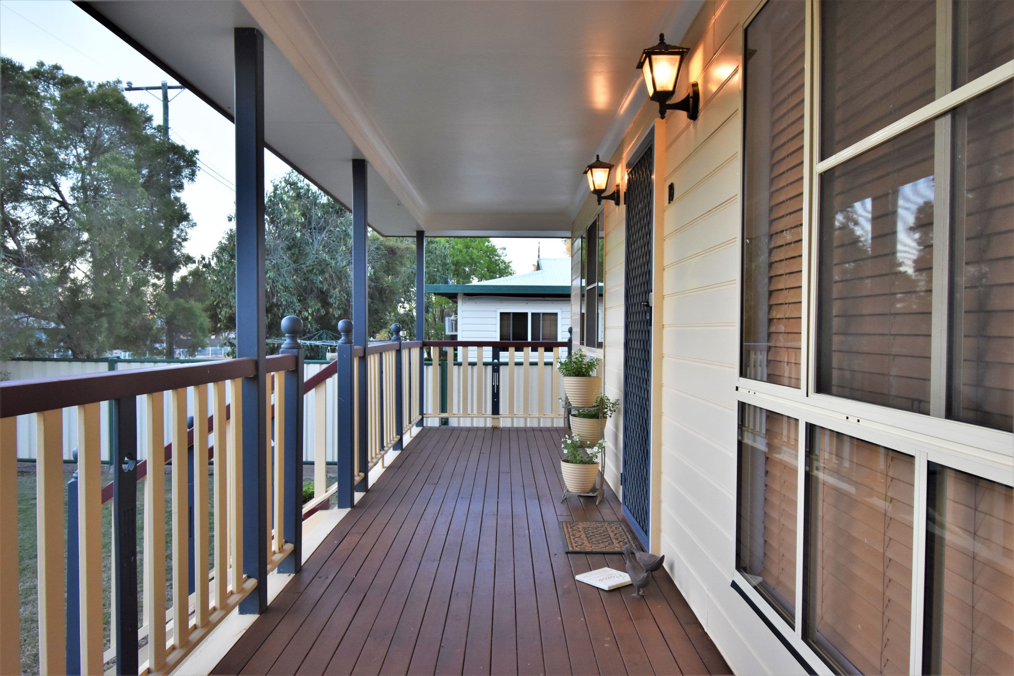 10 Jabiru Street, Longreach QLD 4730, Longreach - Thumbnail 2