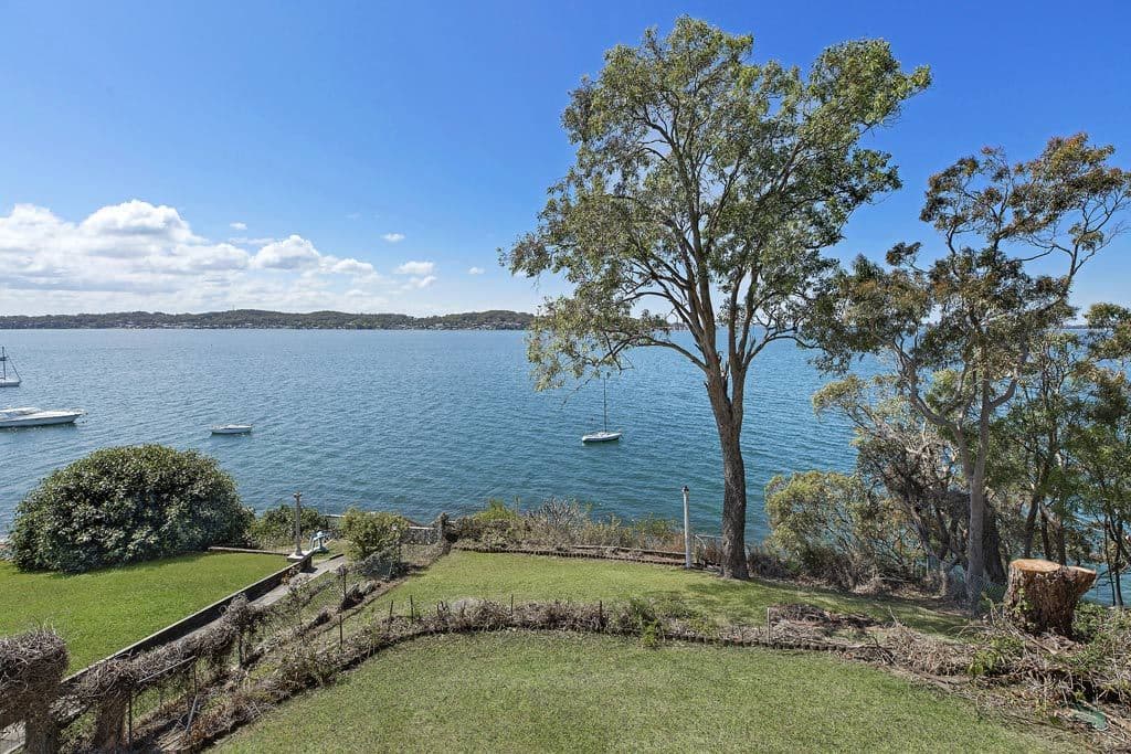 219 Fishing Point Road, Fishing Point NSW 2283, Fishing Point - Thumbnail 3