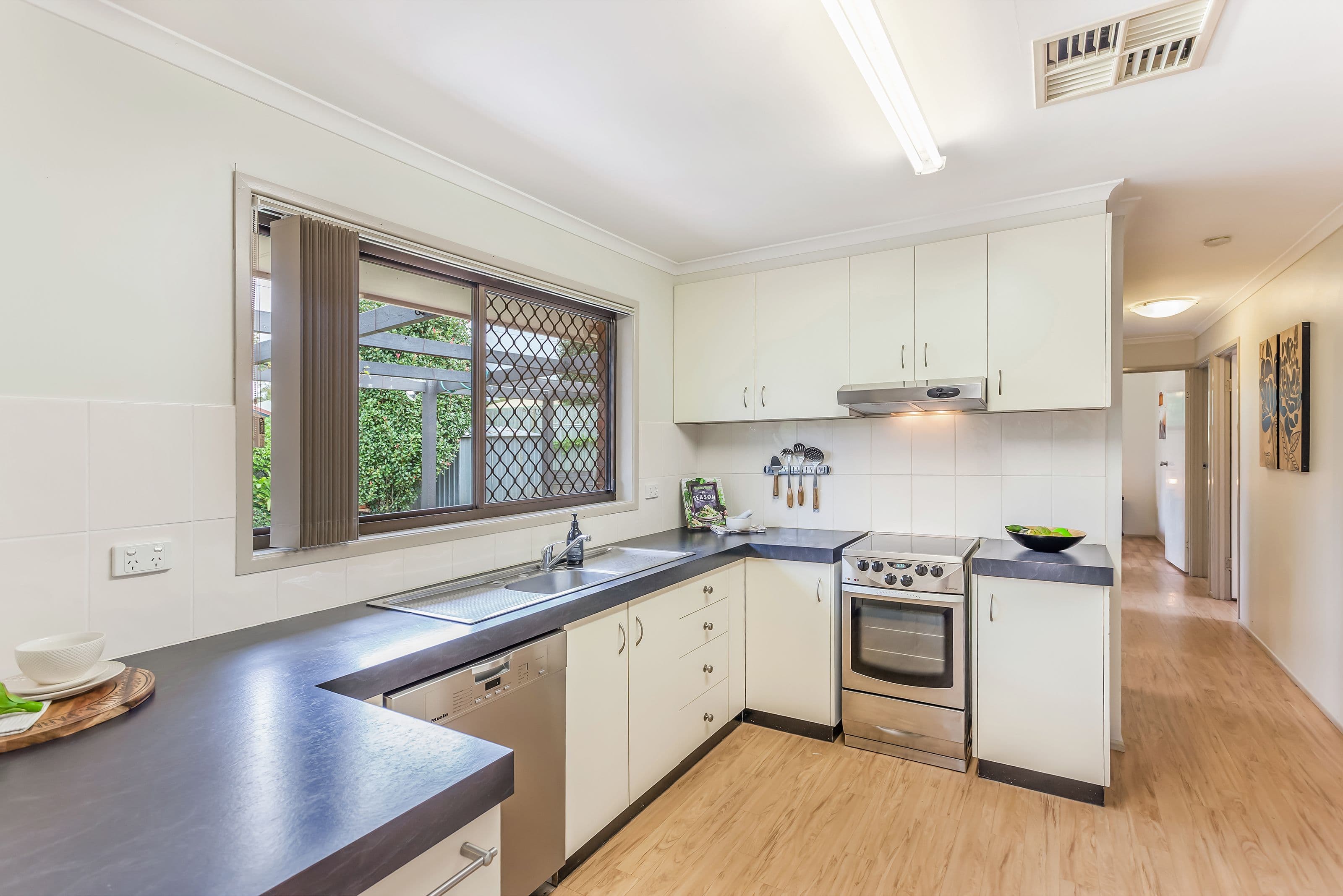 12 Dunemann Street, Kearneys Spring QLD 4350, Kearneys Spring - Thumbnail 3