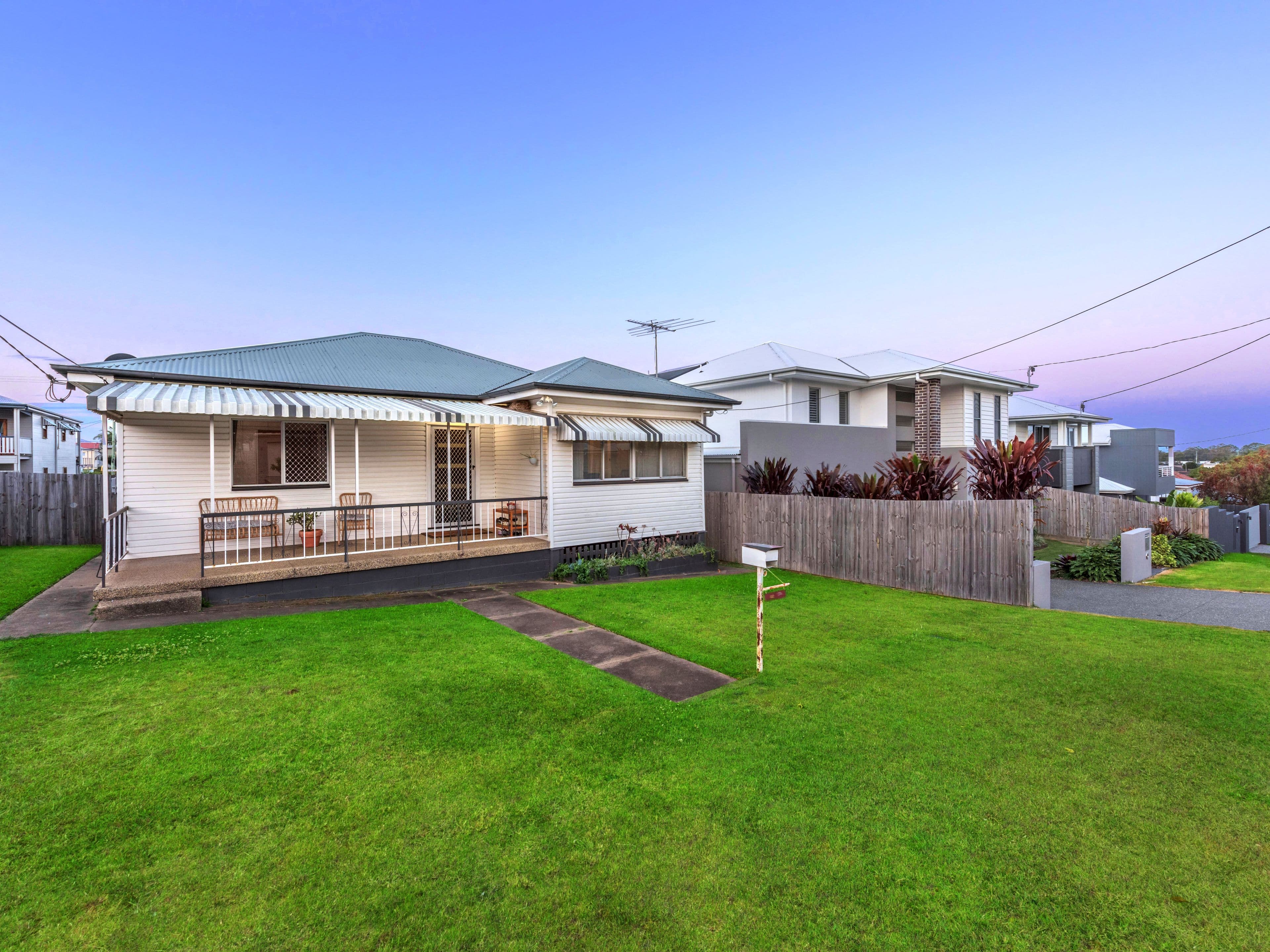 132 Erica Street, Cannon Hill QLD 4170, Cannon Hill - Thumbnail 2