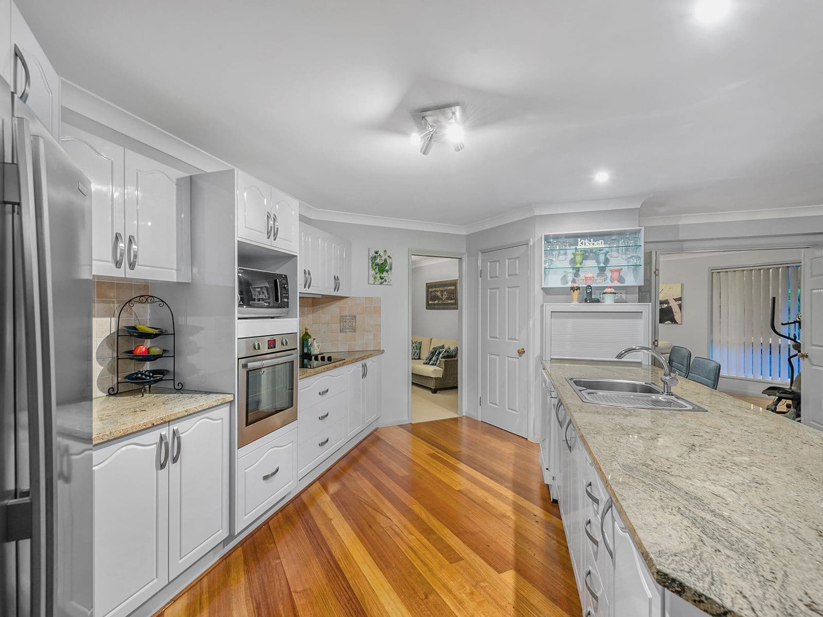 7 Kahli Place, Carseldine QLD 4034, Carseldine - Thumbnail 4