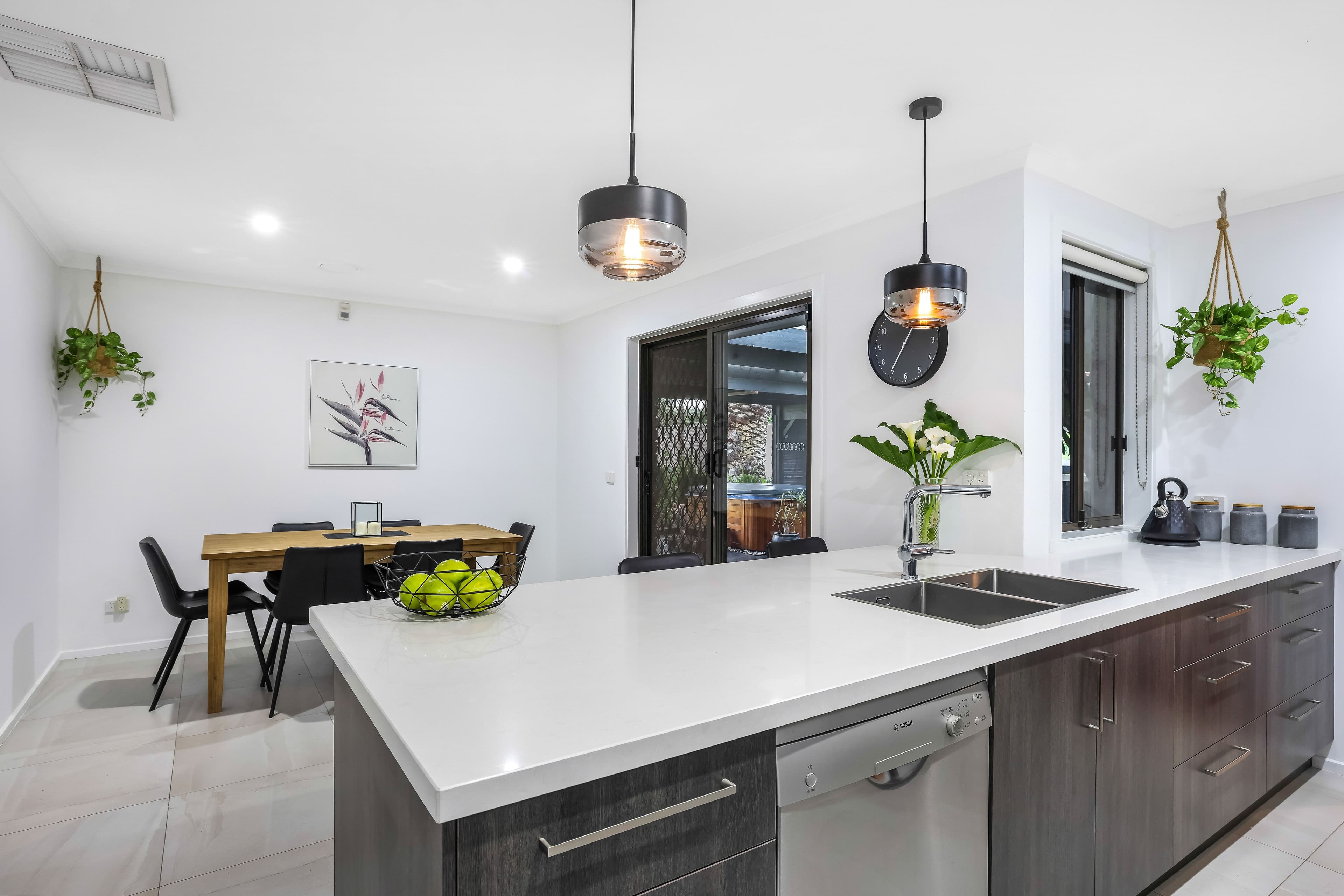 14 Edington Way, Craigieburn VIC 3064, Craigieburn - Thumbnail 5
