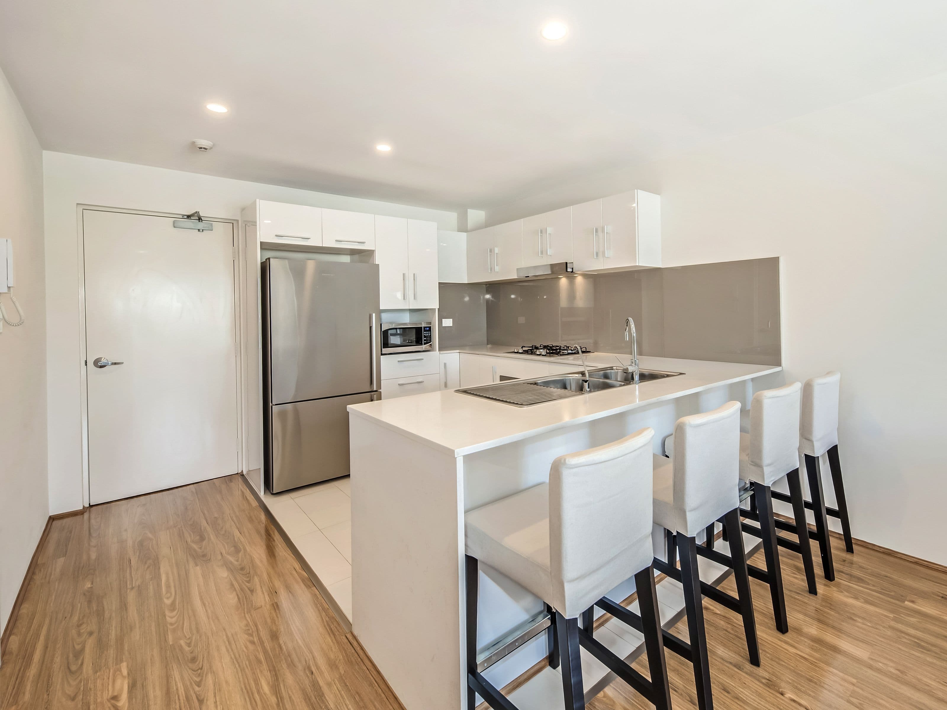 404/122 Brown Street, East Perth WA 6004, East Perth - Thumbnail 2