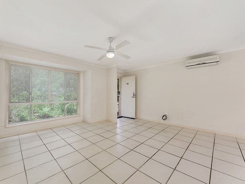8-12 Village Way, Oxenford QLD 4210, Oxenford - Thumbnail 3