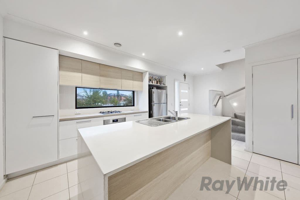 17 Westgarth Street, Fitzroy VIC 3065, Fitzroy - Thumbnail 2