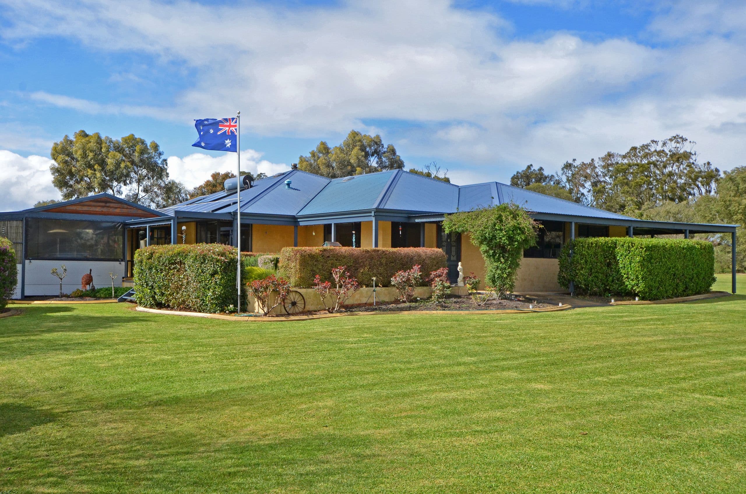 4 Greenwood Drive, Willyung WA 6330, Willyung - Thumbnail 3