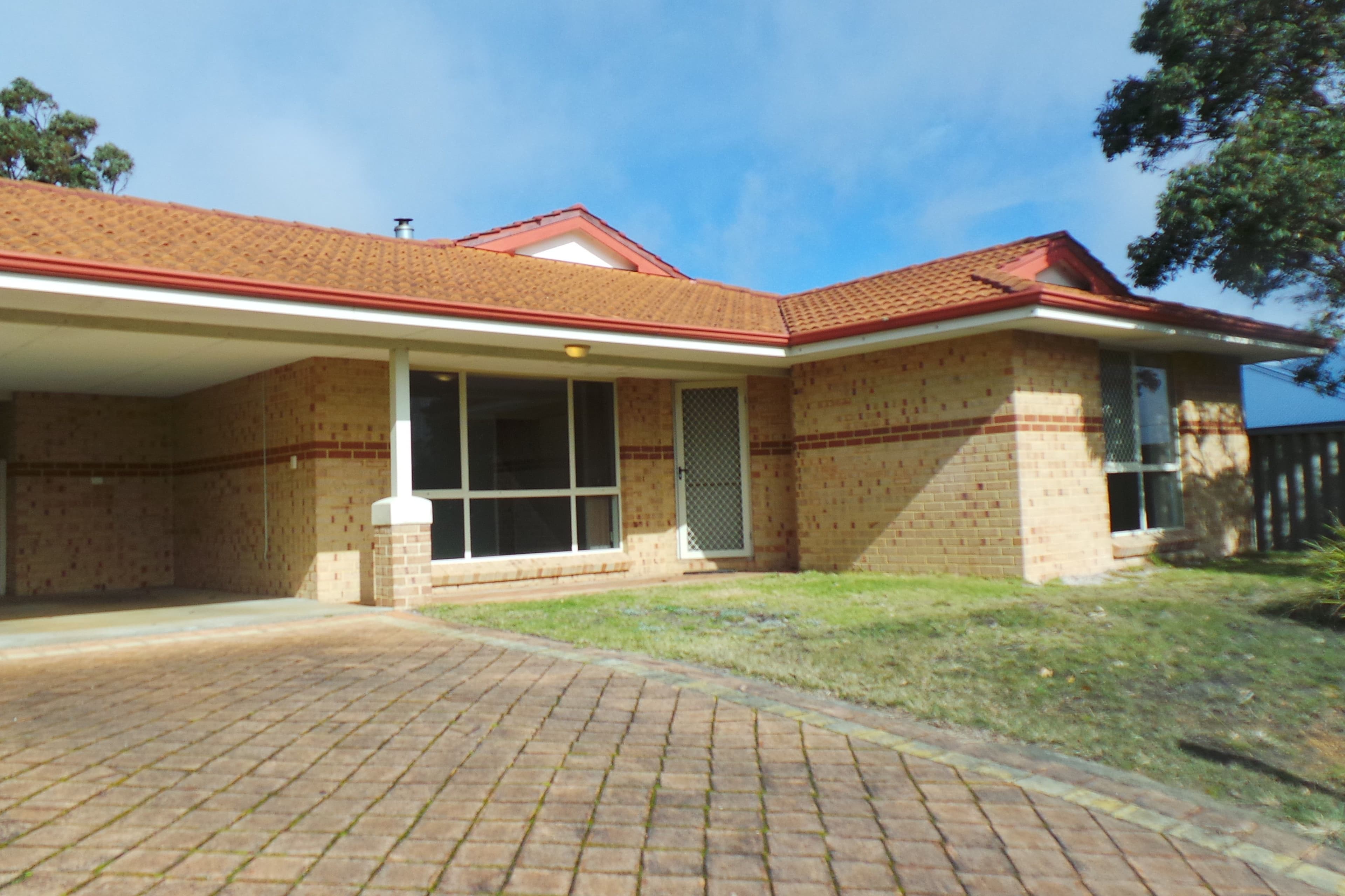 22 Ingoldby Street, Mount Barker WA 6324, Mount Barker - Thumbnail 3