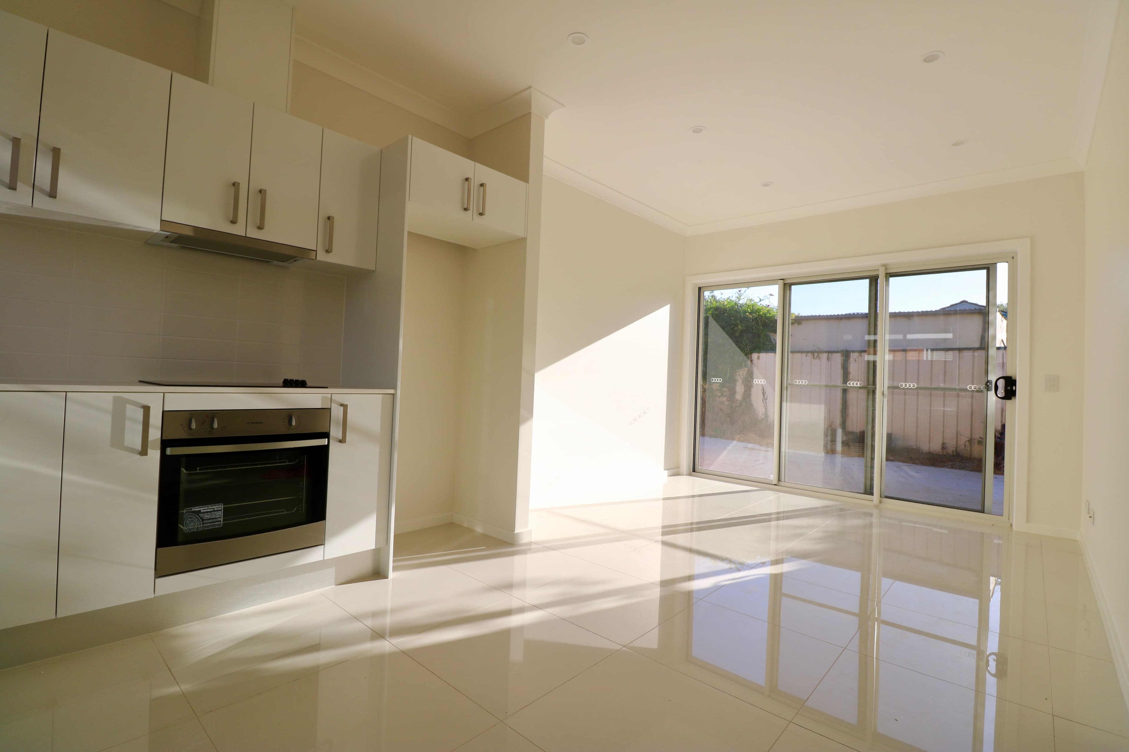 21A Glenroy Cresent, St Johns Park NSW 2176, St Johns Park - Thumbnail 2