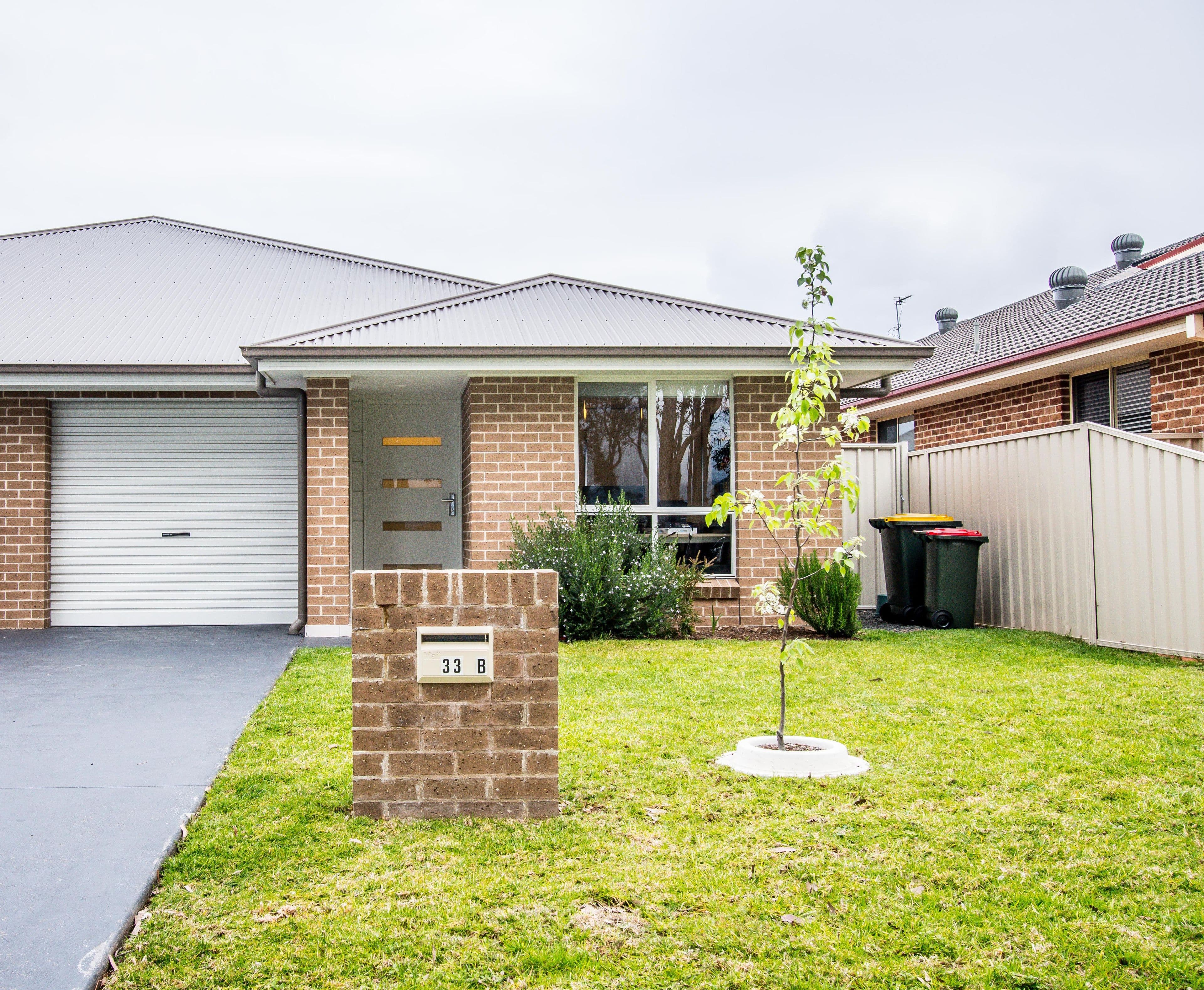 33 The Garden Walk, Worrigee - Image 1