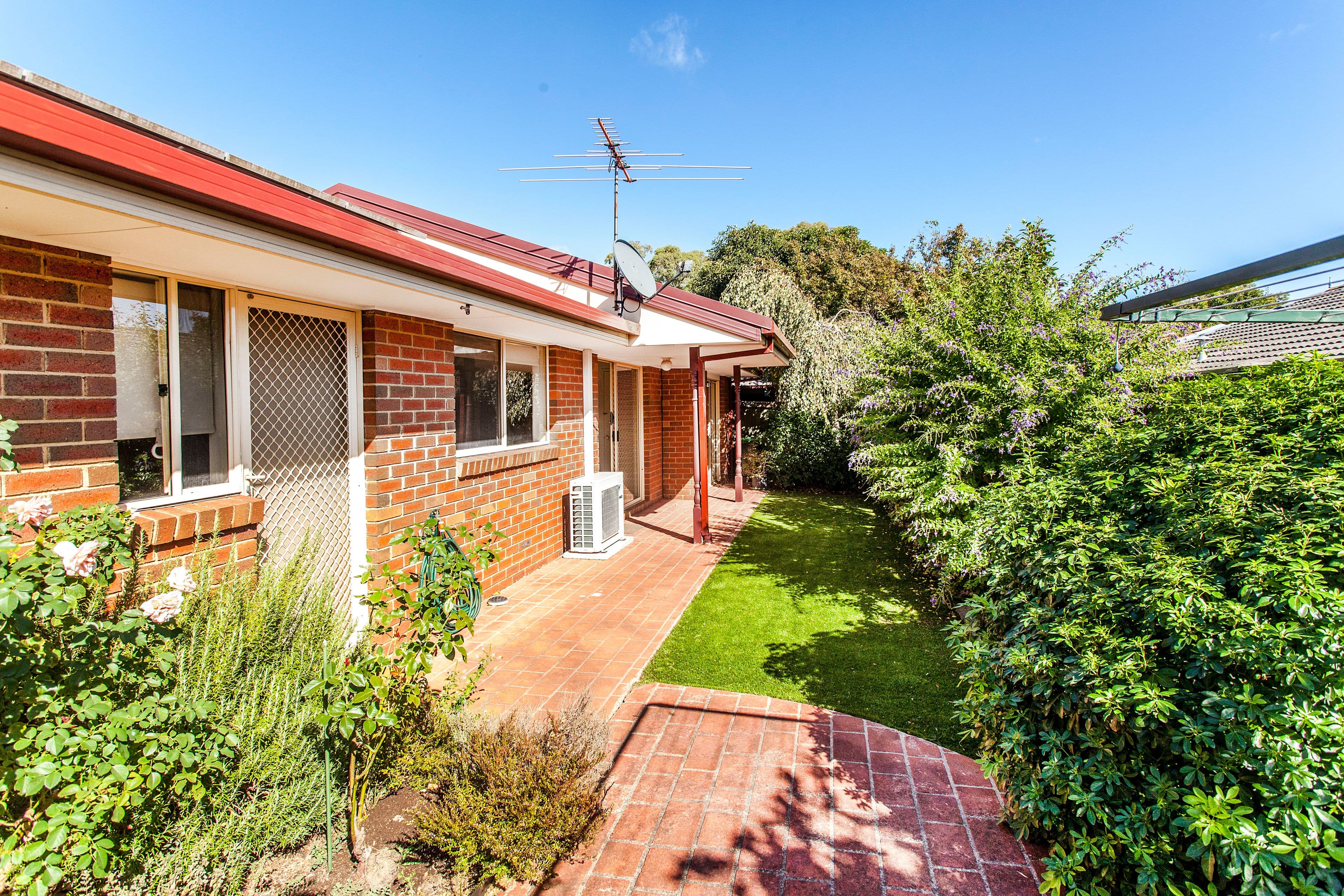 15 Sandon Circuit, Forest Hill VIC 3131, Forest Hill - Thumbnail 6