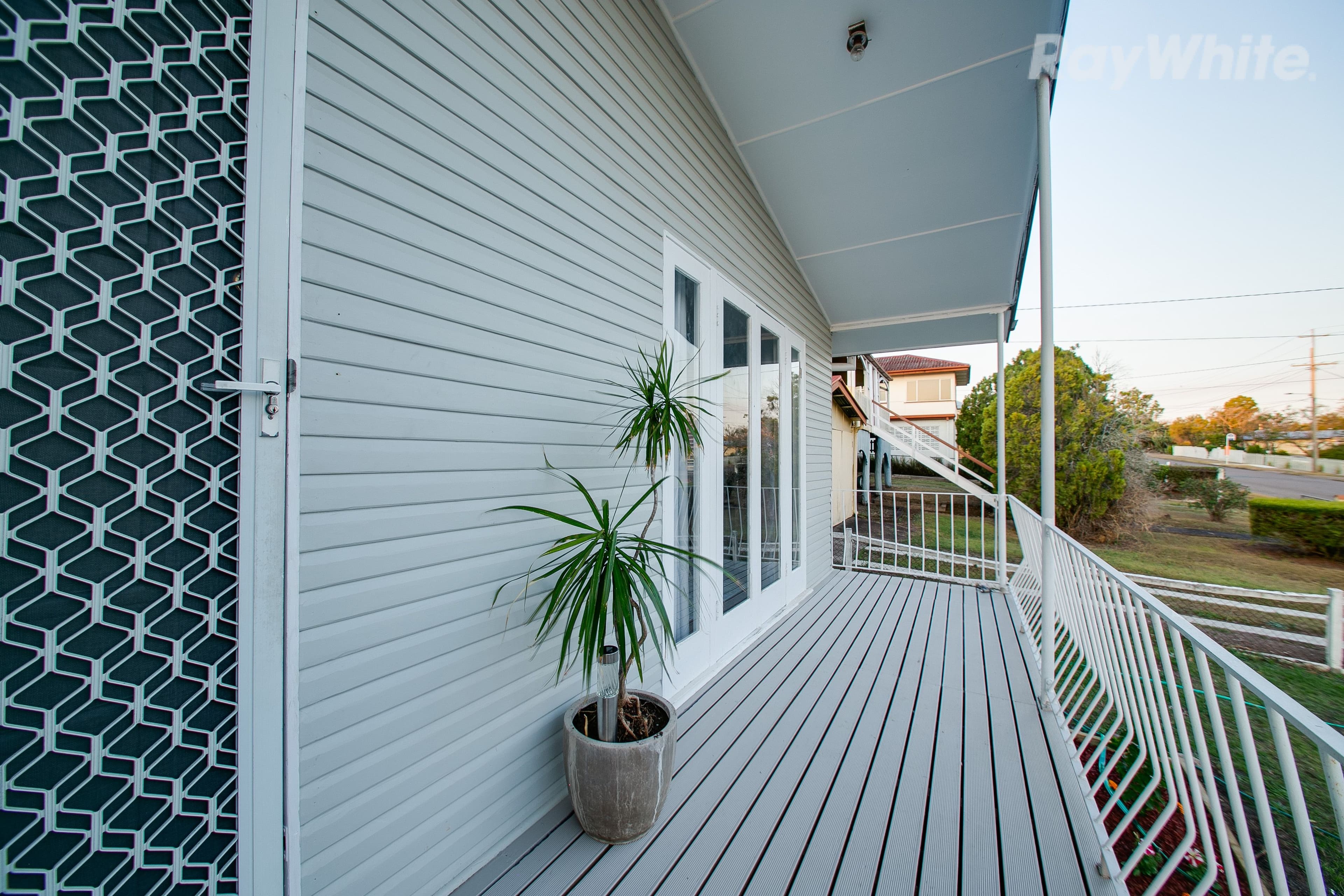 4 Holmes Street, North Ipswich QLD 4305, North Ipswich - Thumbnail 3