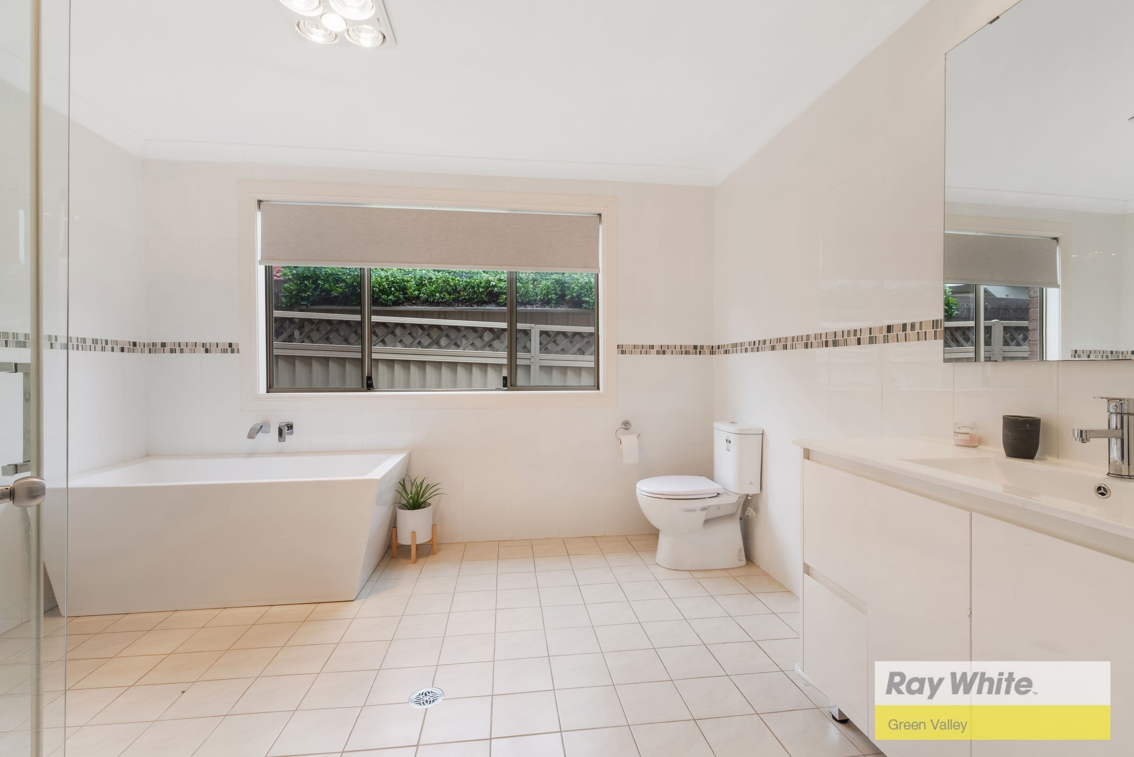 3 Harris Place, West Hoxton NSW 2171, West Hoxton - Thumbnail 8