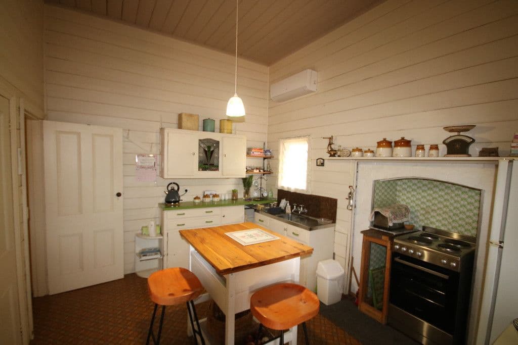 50 Dudley Street, Rochester VIC 3561, Rochester - Thumbnail 3
