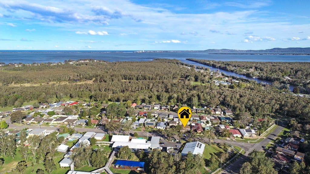 76 Hillcrest Avenue, Tacoma NSW 2259, Tacoma - Thumbnail 2