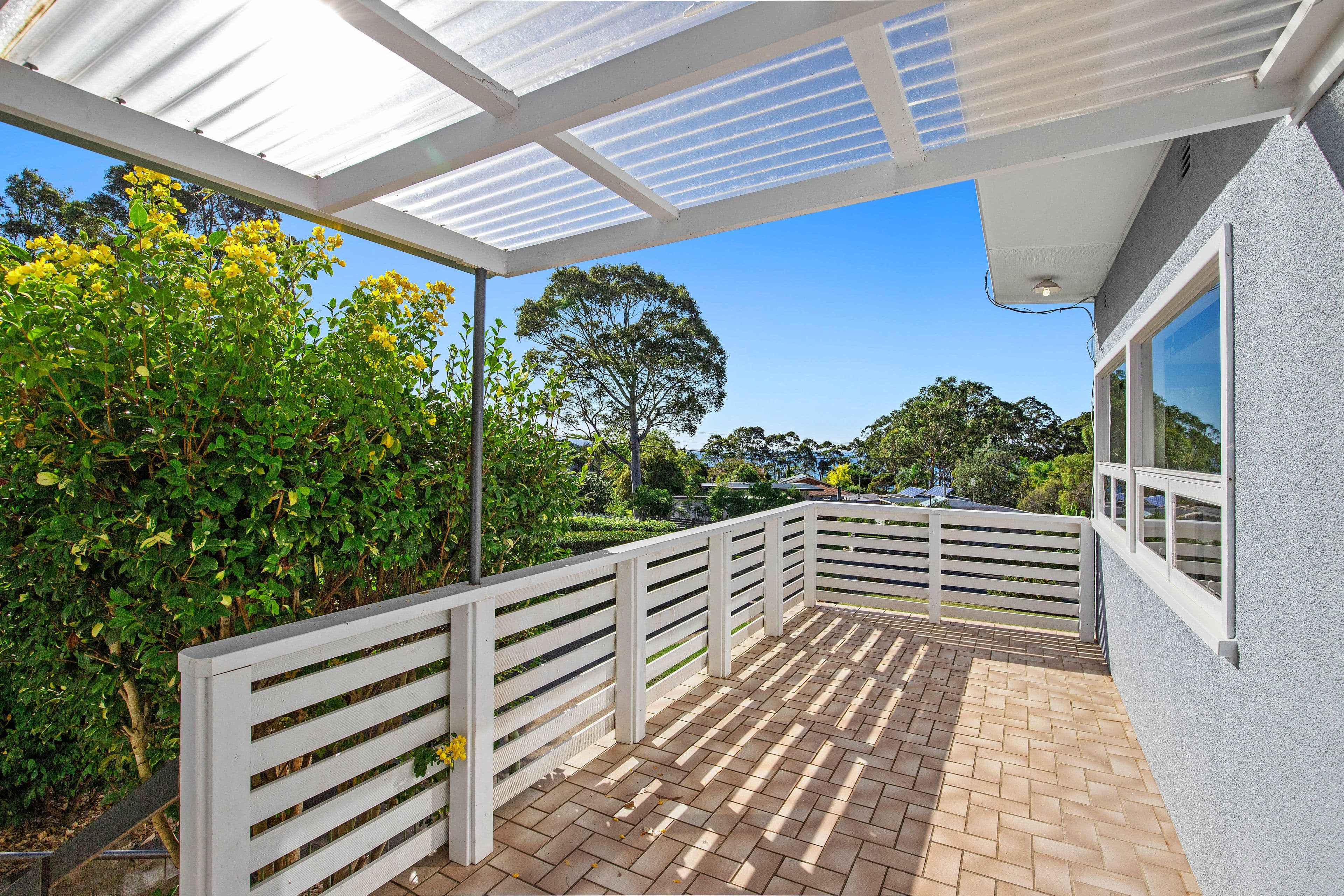 576 Beach Road, Denhams Beach - Thumbnail 3