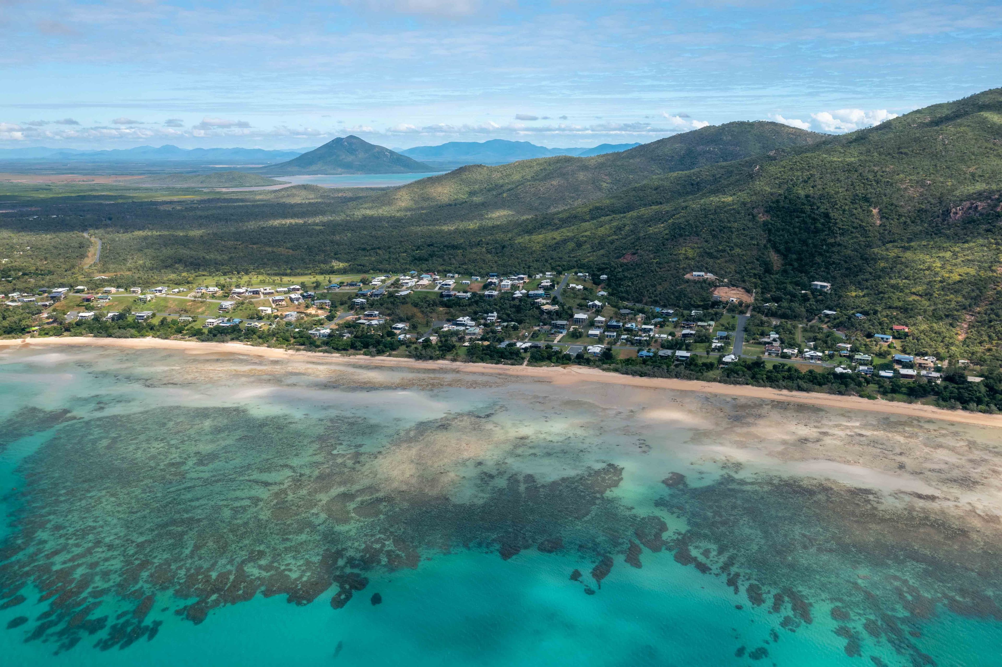 15 Rattray Avenue, Hideaway Bay QLD 4800, Hideaway Bay - Thumbnail 6