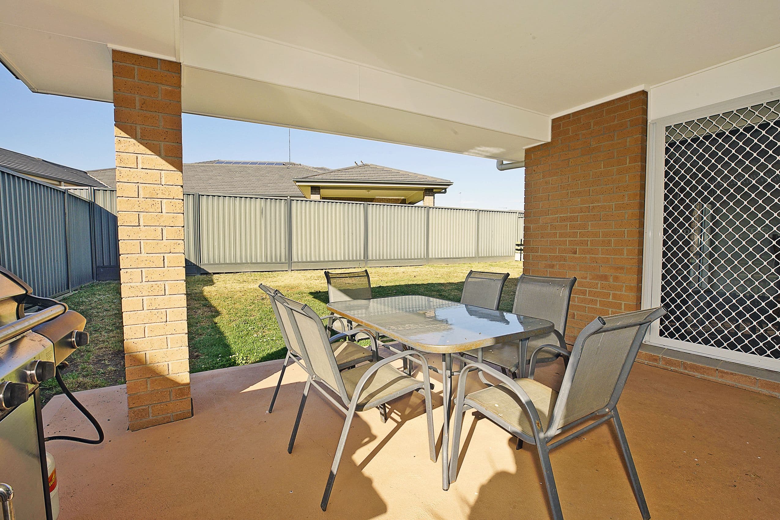 4 Tall Trees Drive, Glenmore Park - Thumbnail 7