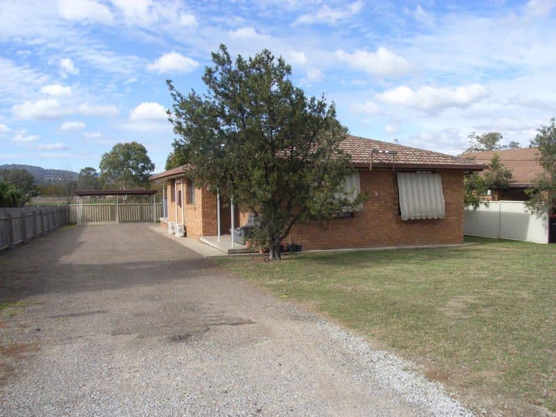 2/9 Karwin Street, Tamworth NSW 2340, Tamworth - Image 1