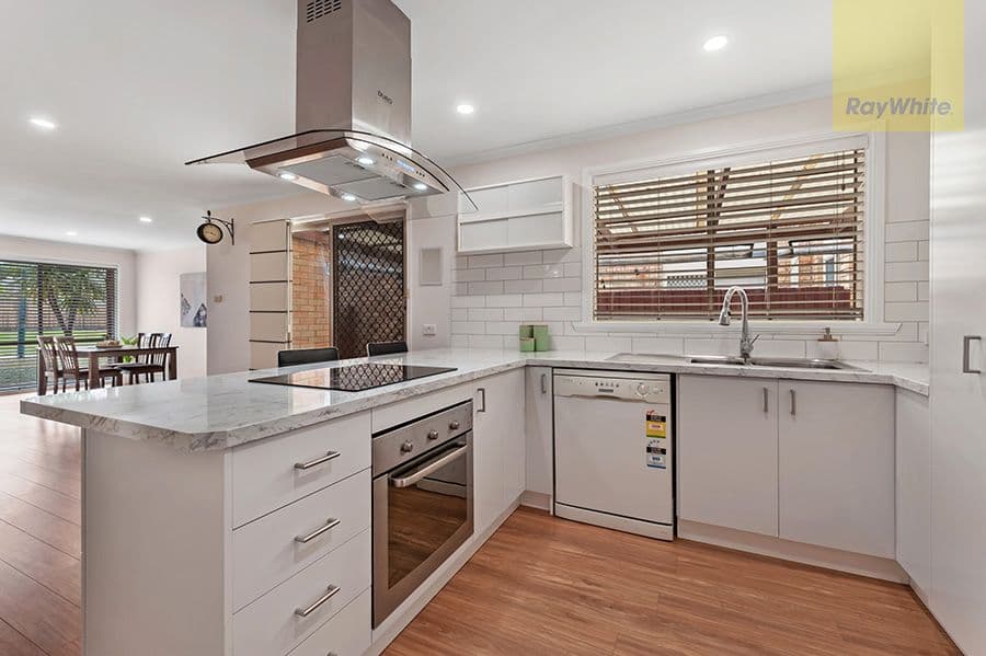 9 Marsden Walk, Roxburgh Park VIC 3064, Roxburgh Park - Thumbnail 3