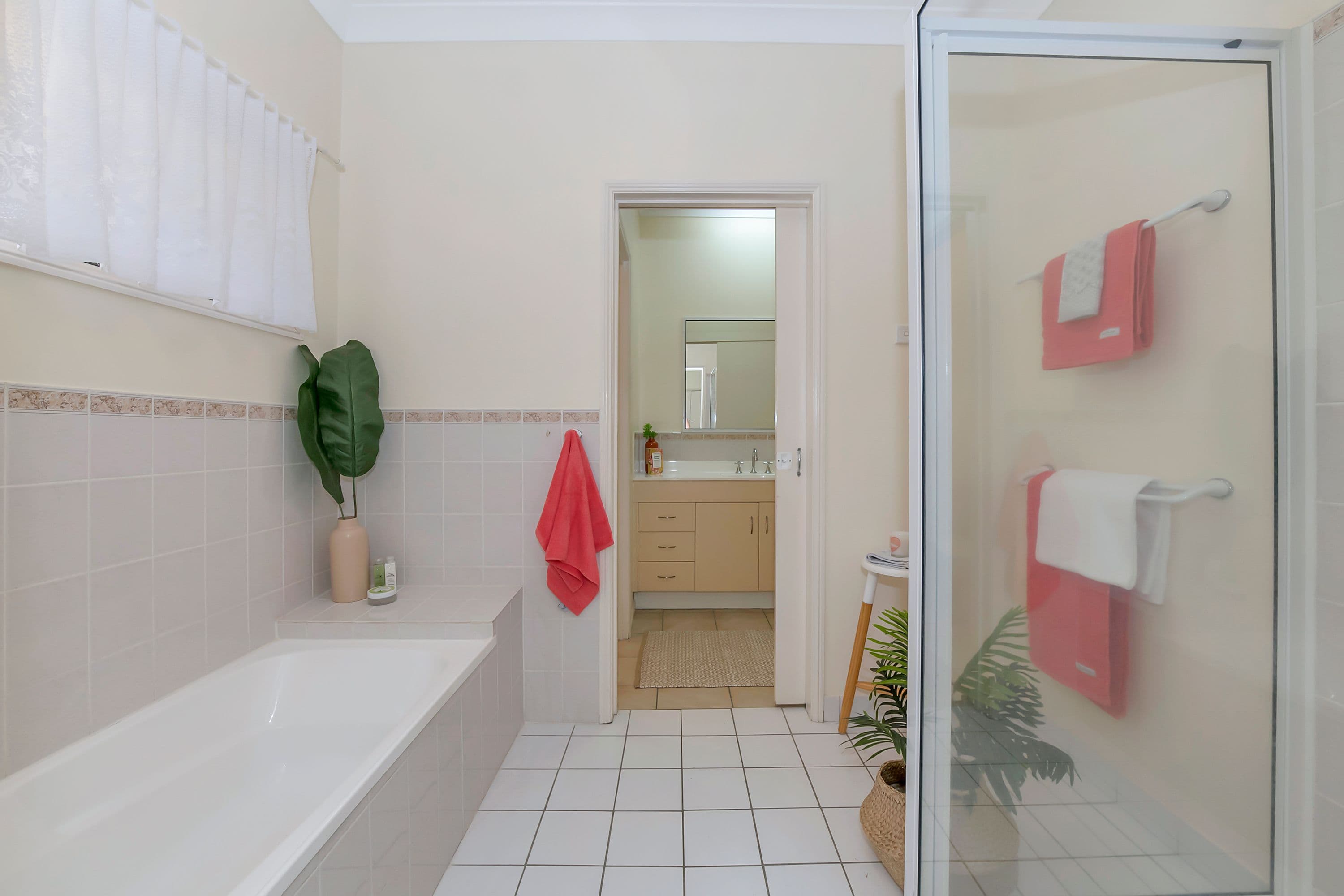 2 Madrid Court, Kirwan QLD 4817, Kirwan - Thumbnail 7