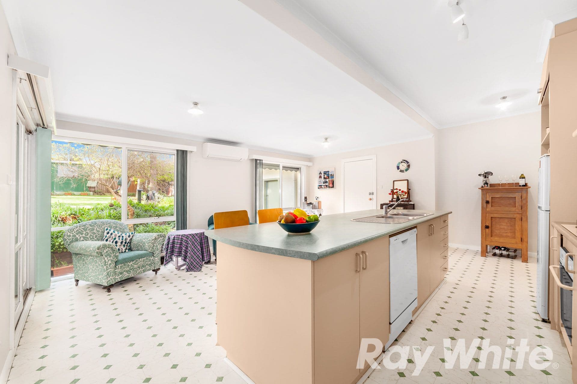 27 Homer Avenue, Croydon South VIC 3136, Croydon South - Thumbnail 4