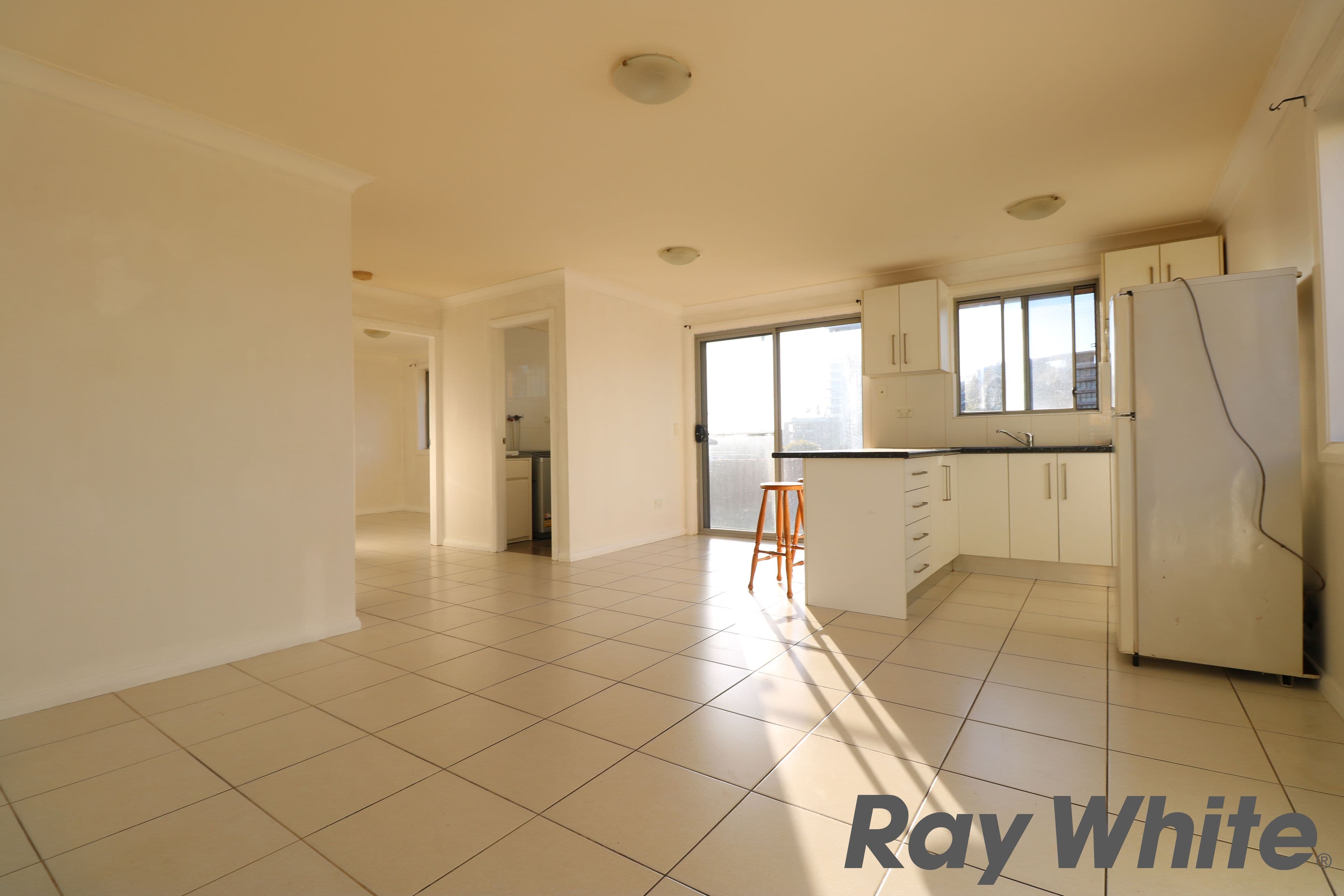 10 Mcgowen Crescent, Liverpool NSW 2170, Liverpool - Thumbnail 2