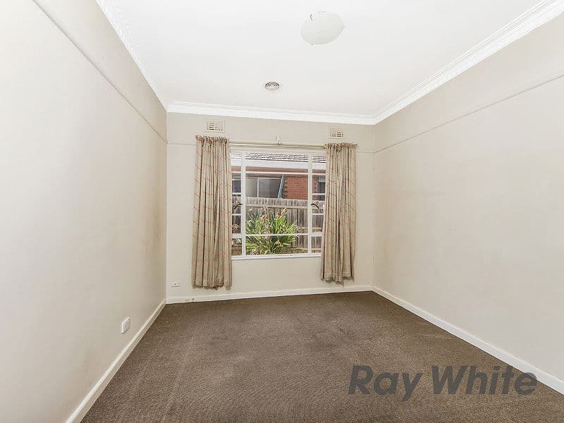 29 Buckley Avenue, Sunshine North VIC 3020, Sunshine North - Thumbnail 5