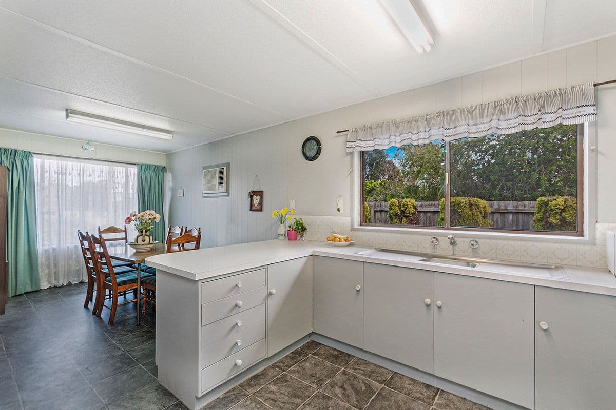 34 Station Street, Koroit VIC 3282, Koroit - Thumbnail 4