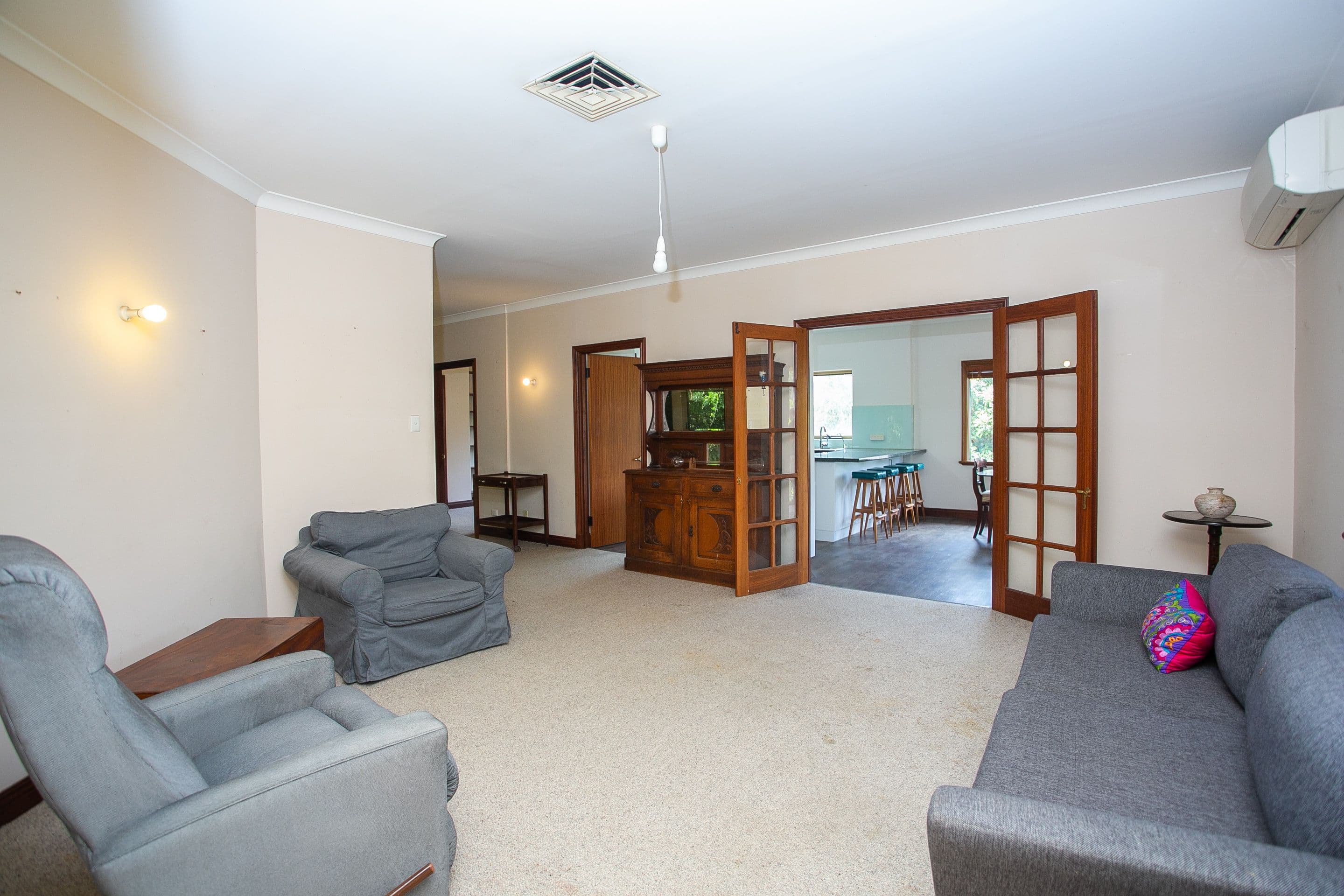 22 Lawnbrook Road East, Bickley WA 6076, Bickley - Thumbnail 4