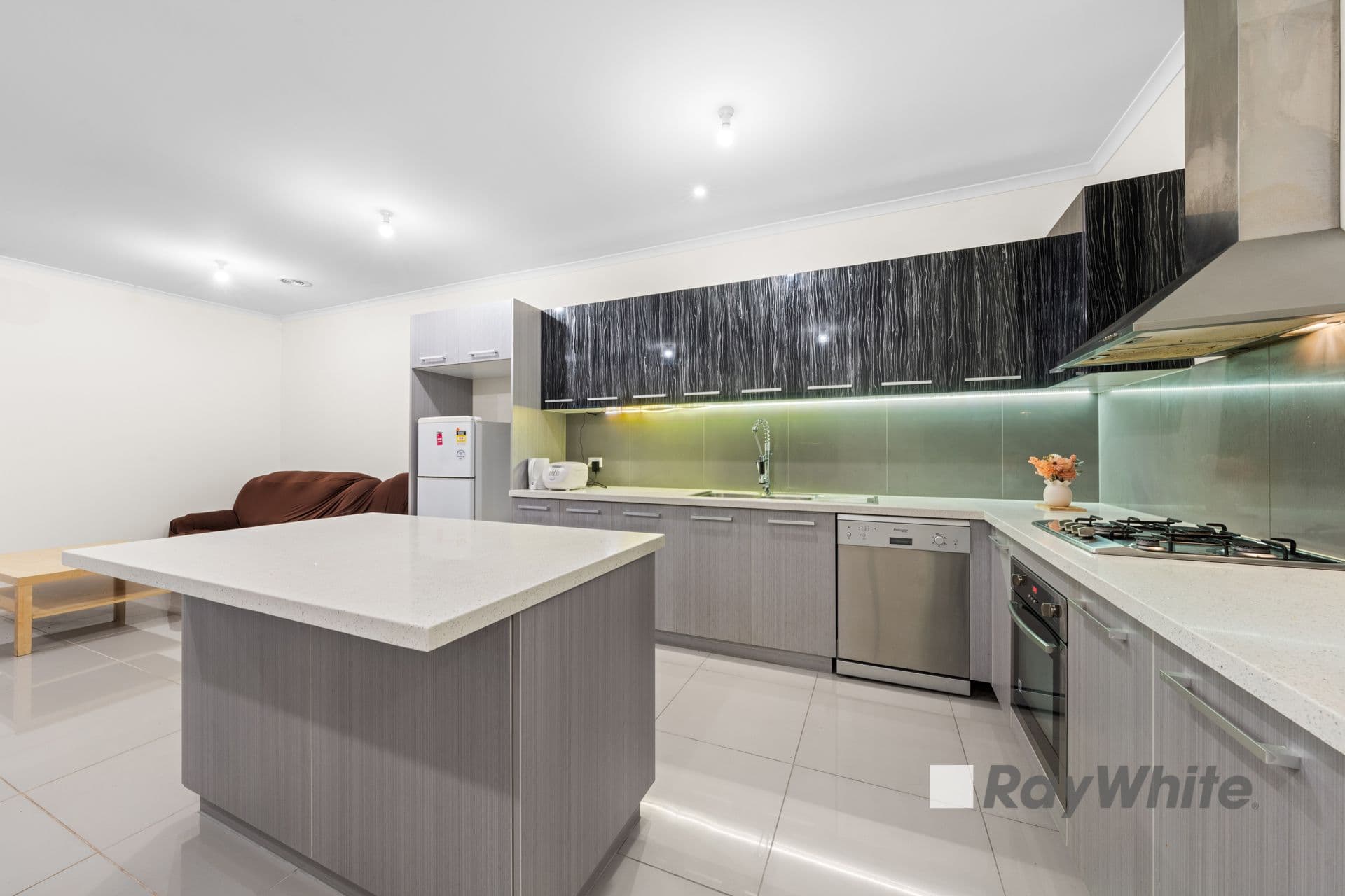 61A Valley Fair Drive, Narre Warren VIC 3805, Narre Warren - Thumbnail 2