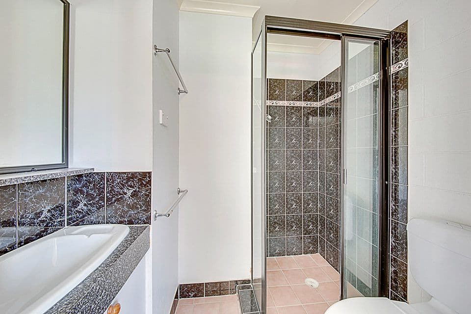 2 Brin Street, Boyne Island QLD 4680, Boyne Island - Thumbnail 7