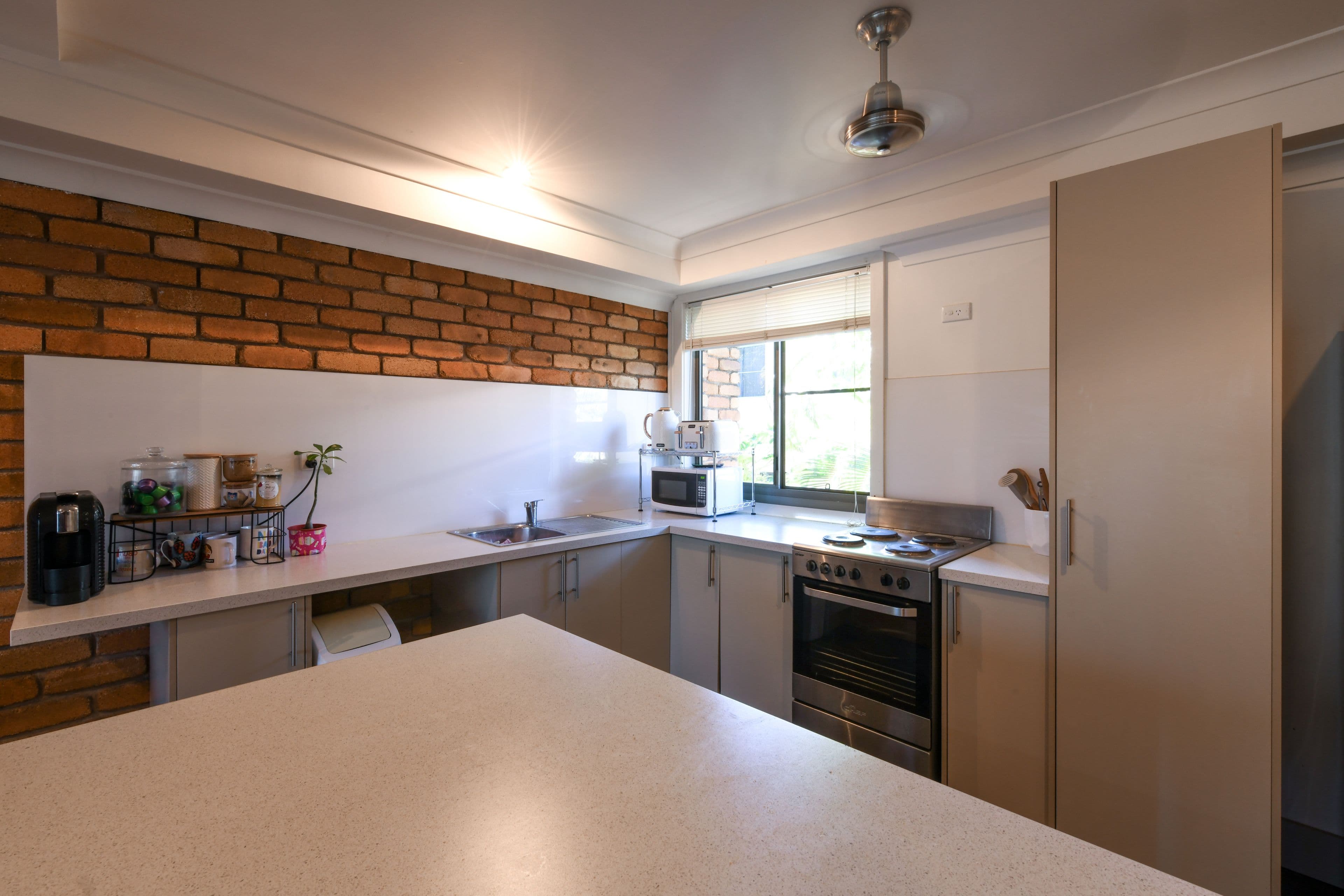 3 Beach Road, Cannonvale QLD 4802, Cannonvale - Thumbnail 5