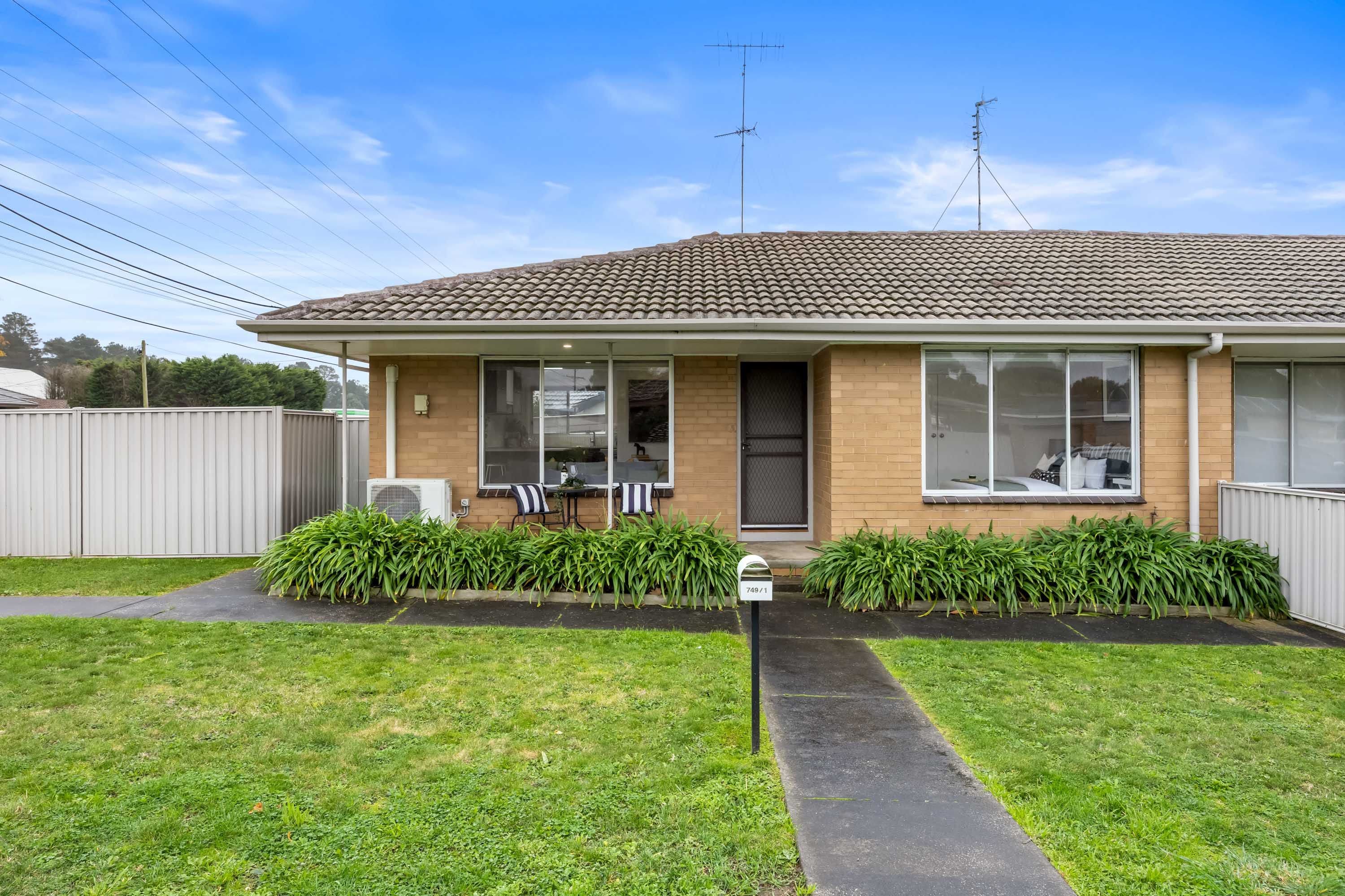 1/749 Geelong Road, Canadian VIC 3350, Canadian - Image 1