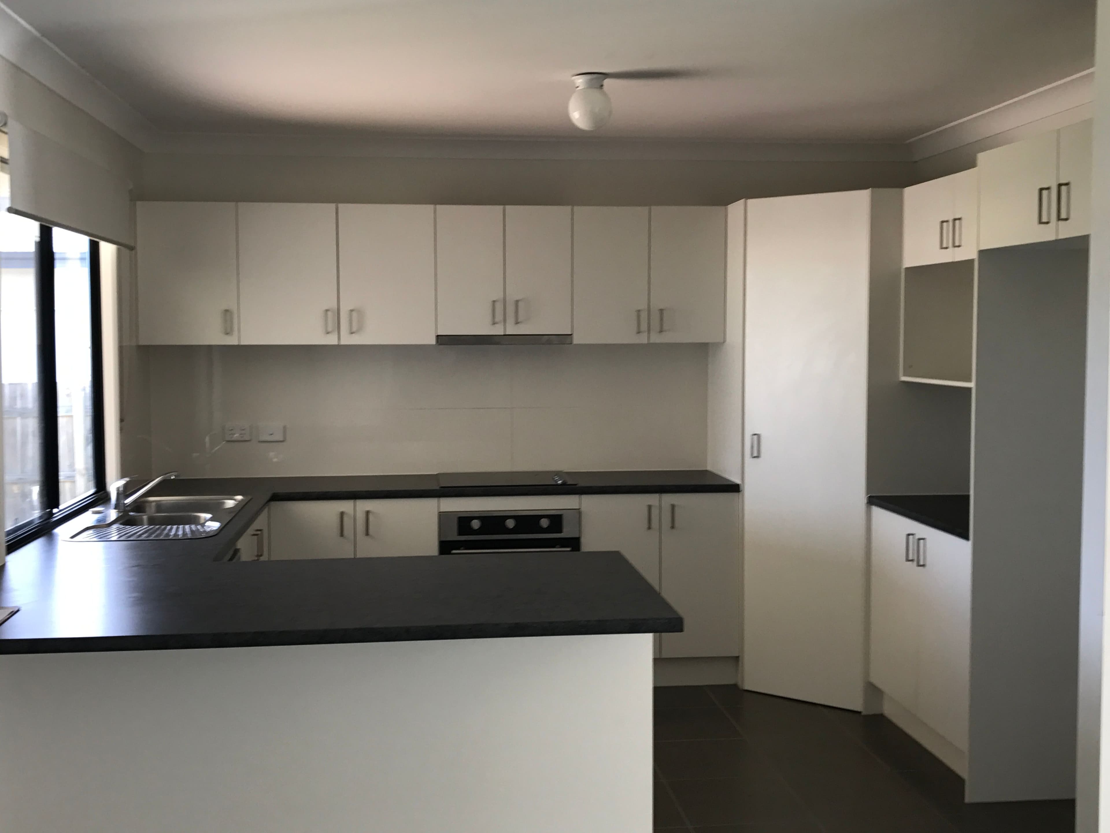 22 Barry Place, Dalby QLD 4405, Dalby - Thumbnail 3