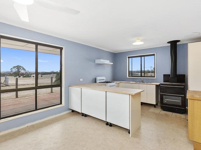 42 Mulvenney Road, Concongella, GREAT WESTERN VIC 3374, Great Western - Thumbnail 4