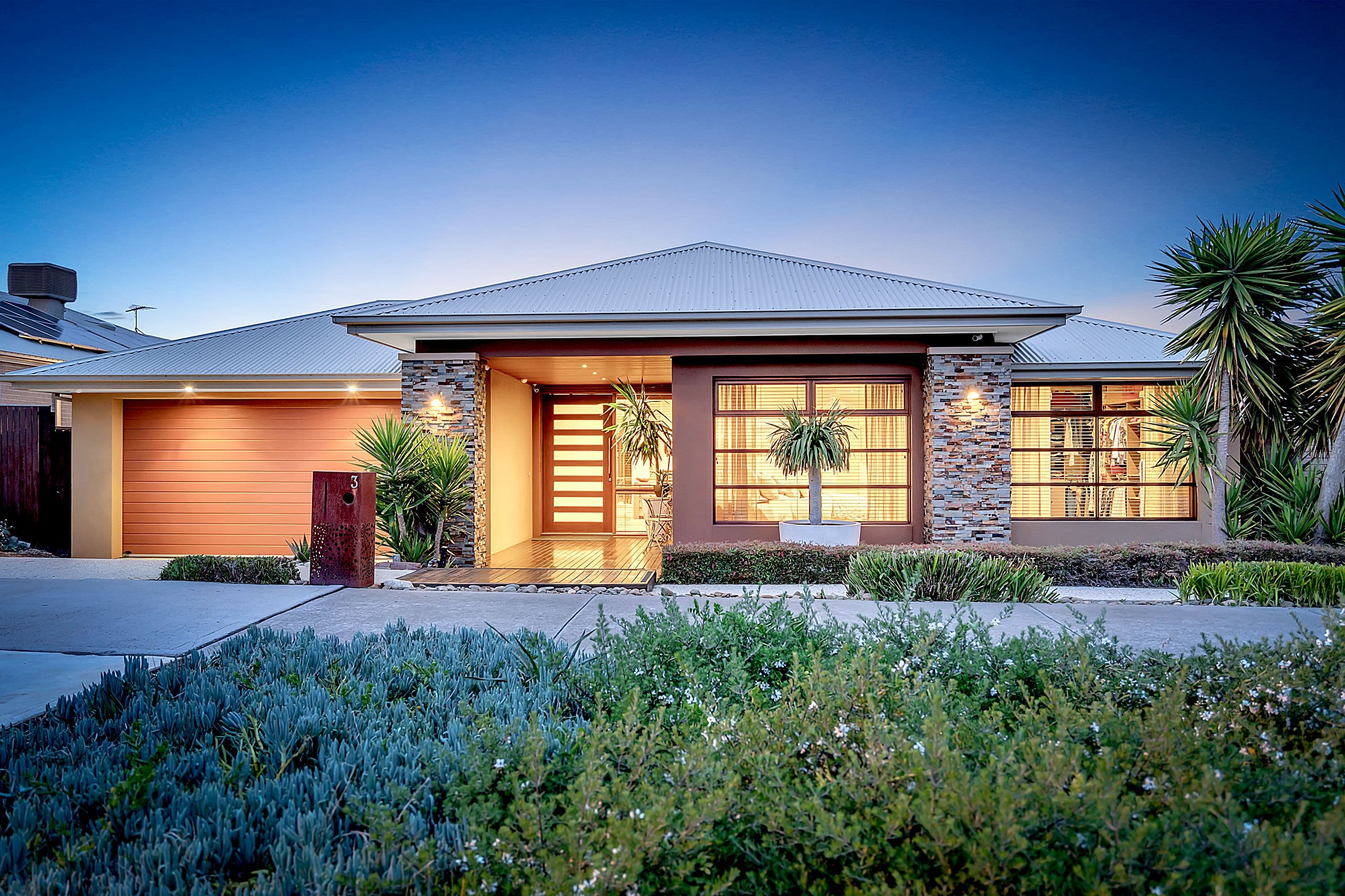 3 Bridgehaven Drive, Craigieburn VIC 3064, Craigieburn - Image 1