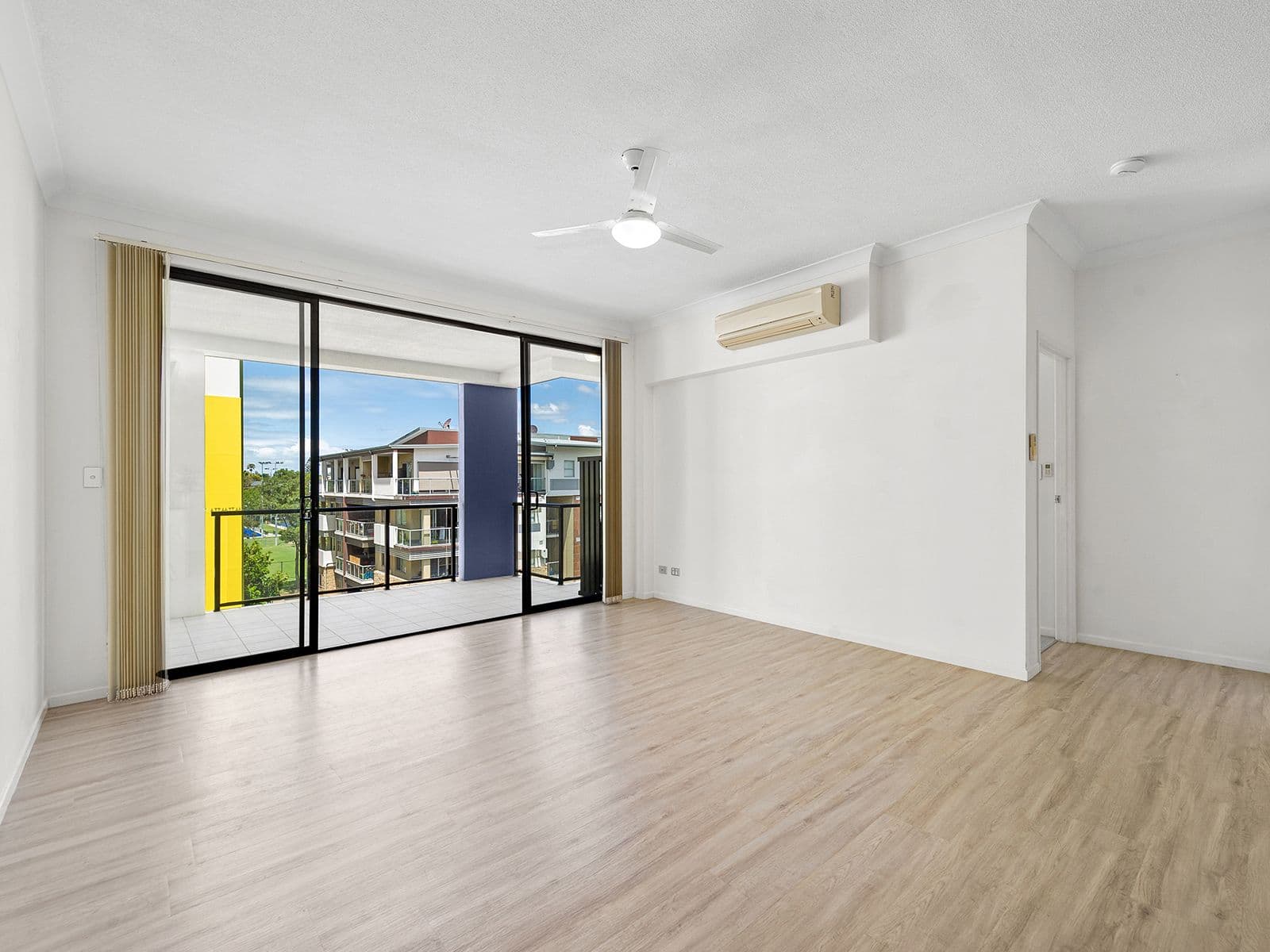 46 Playfield Street, Chermside QLD 4032, Chermside - Thumbnail 6