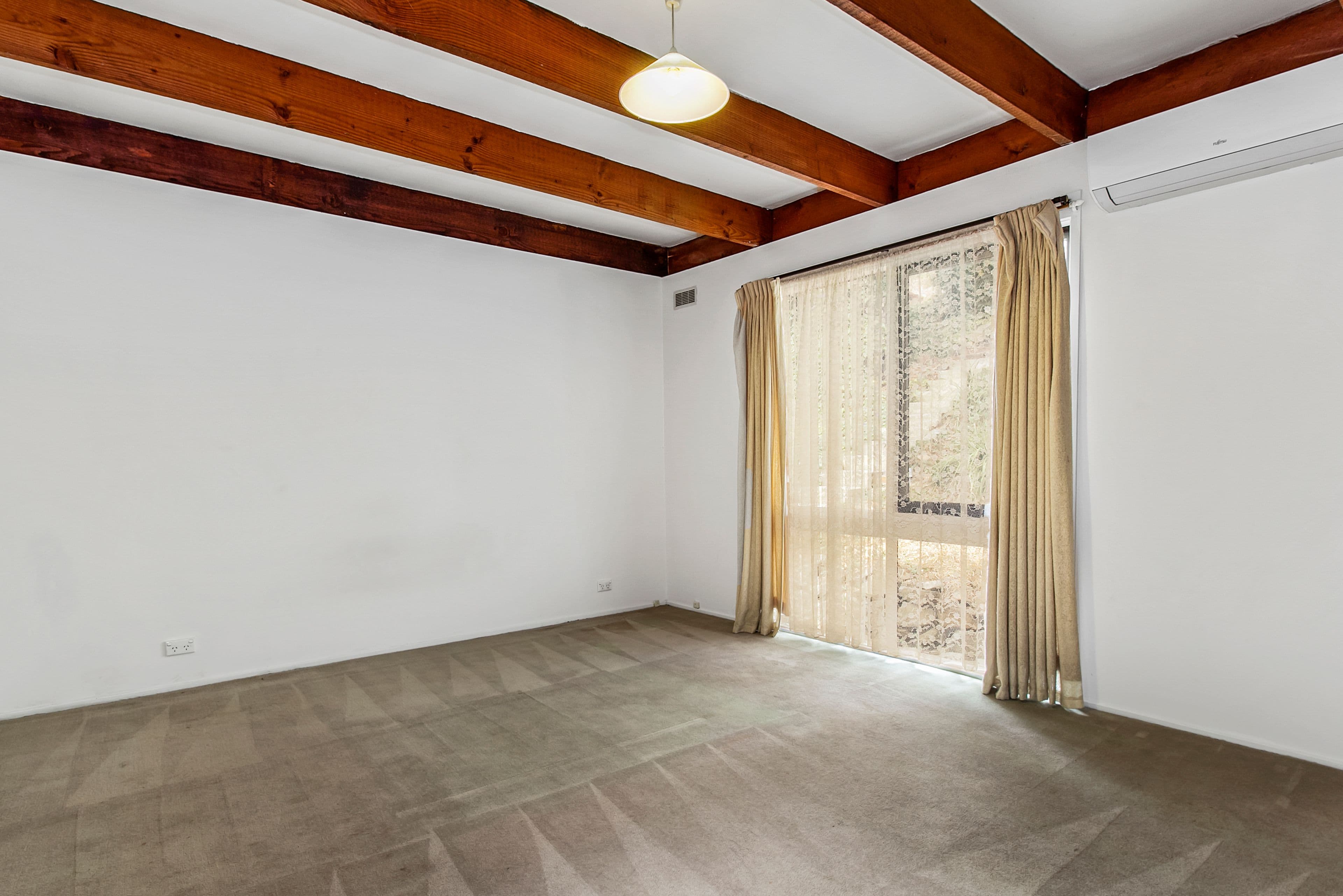 30 Grandview Crescent, Upper Ferntree Gully VIC 3156, Upper Ferntree Gully - Thumbnail 7