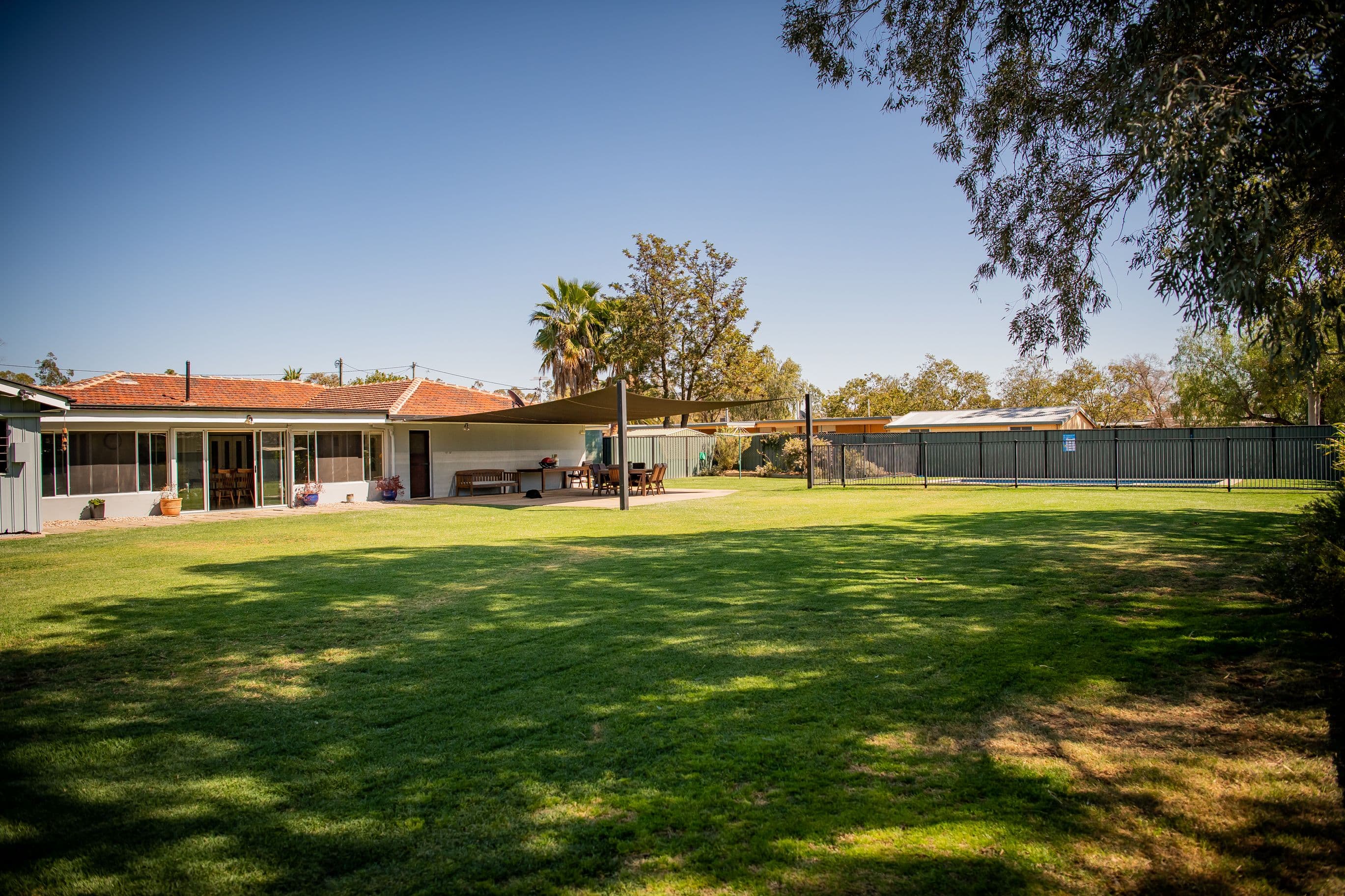 16-18 Wright Street, Roma QLD 4455, Roma - Thumbnail 2