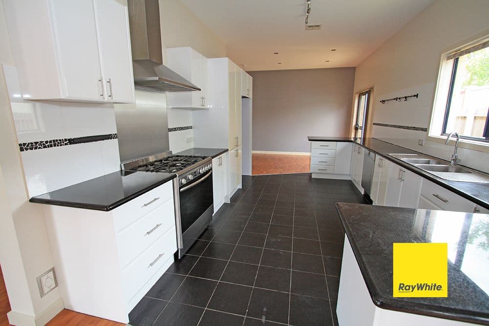 26 Birch Drive, Bungendore - Thumbnail 7